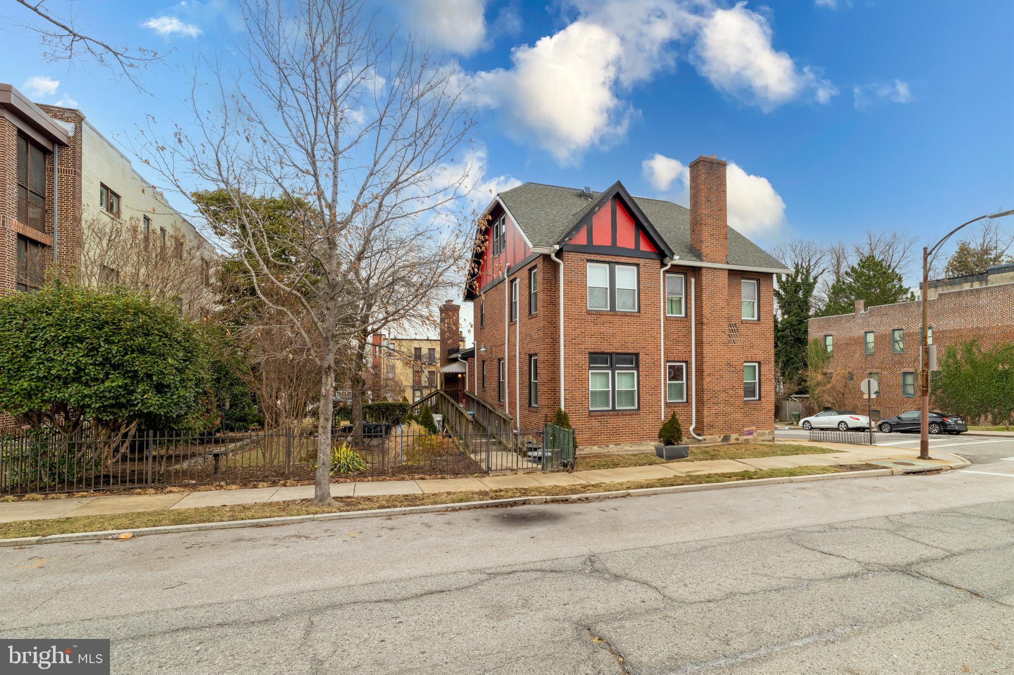 RESERVOIR HILL - Residential