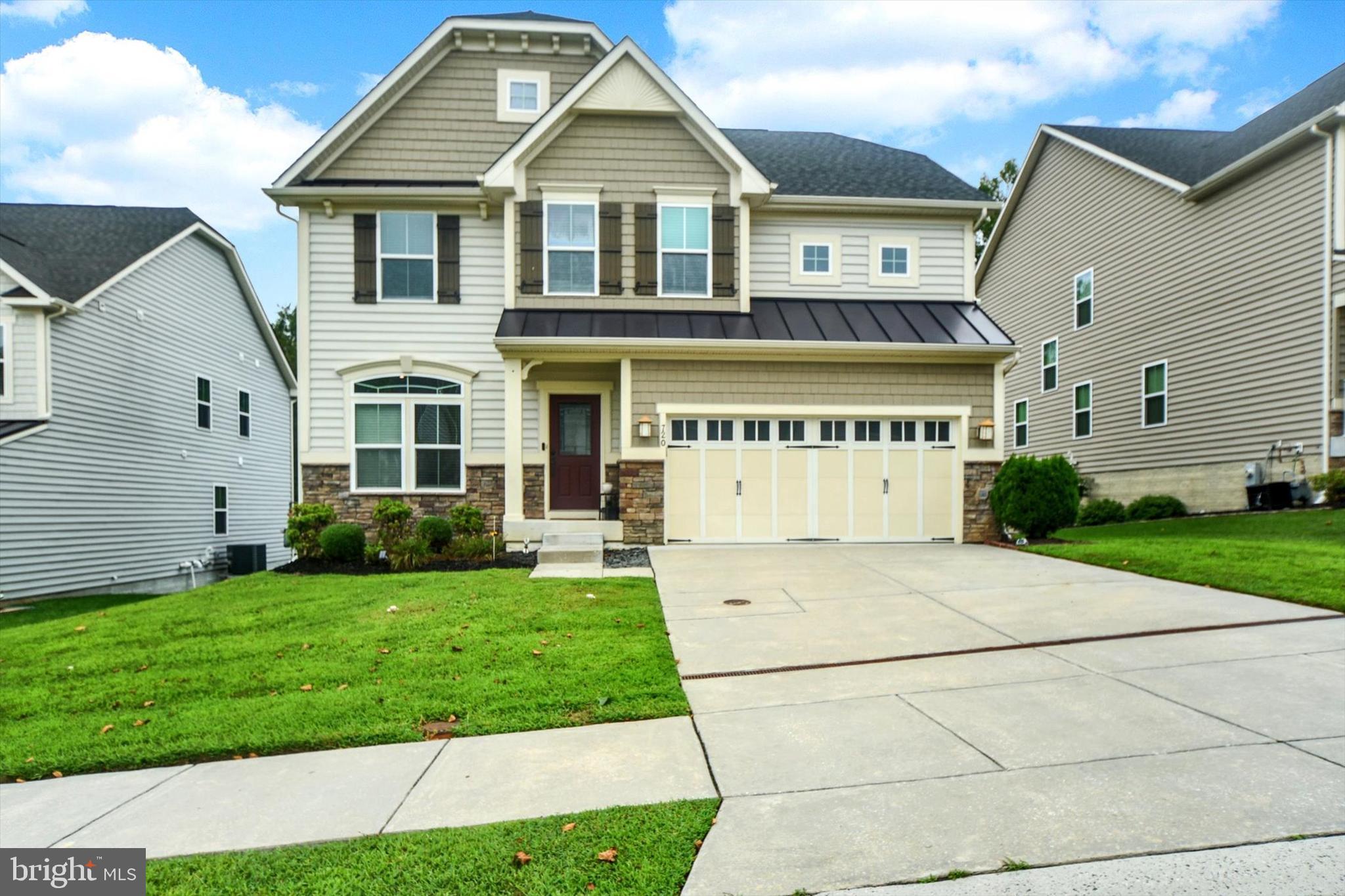 720 SHADY CREEK COURT