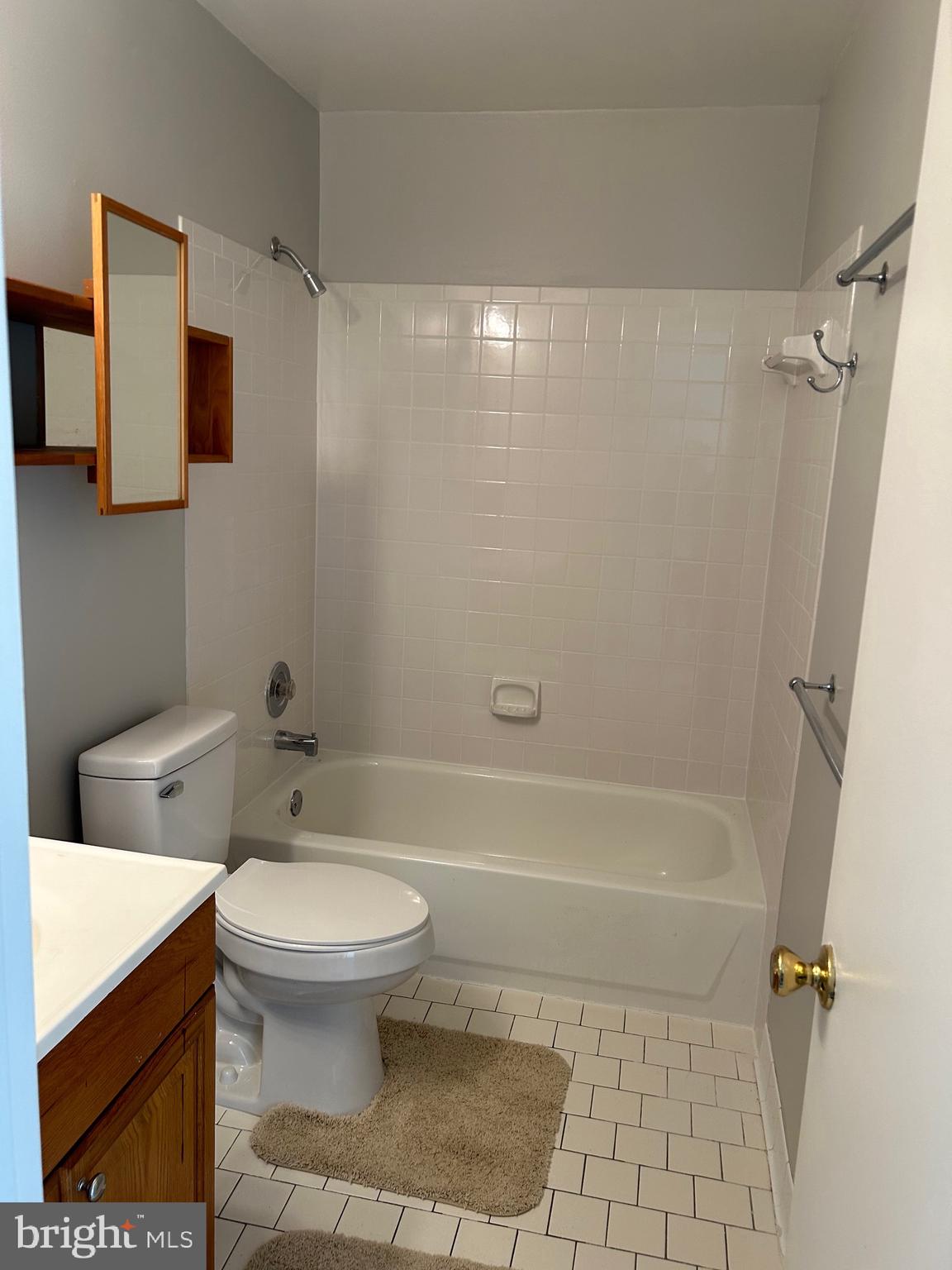 GREENWOOD FARM - Residential Lease