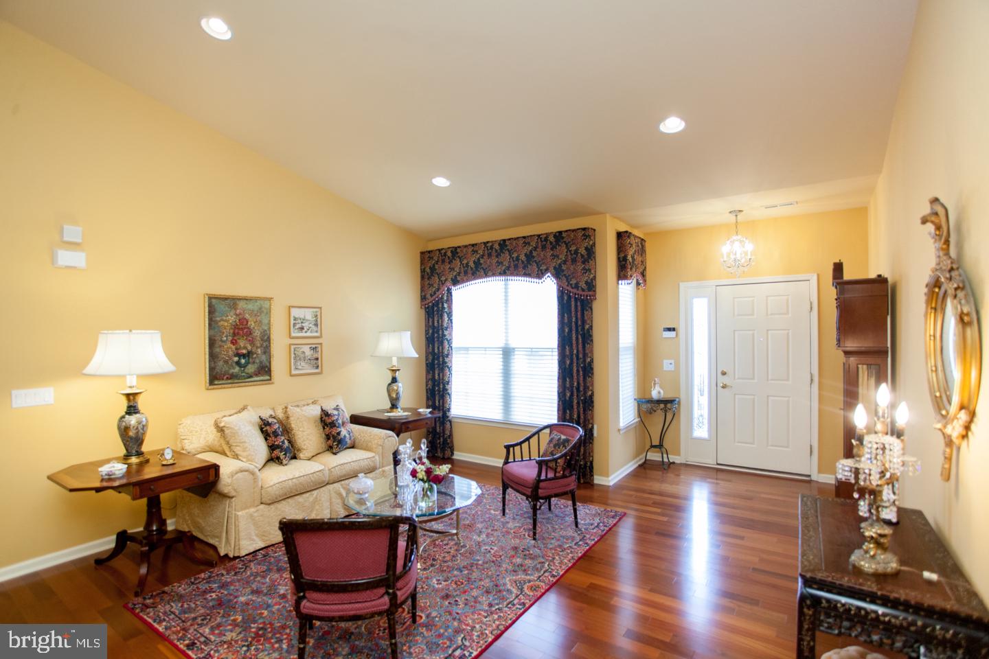 9 FAIRWAY DRIVE