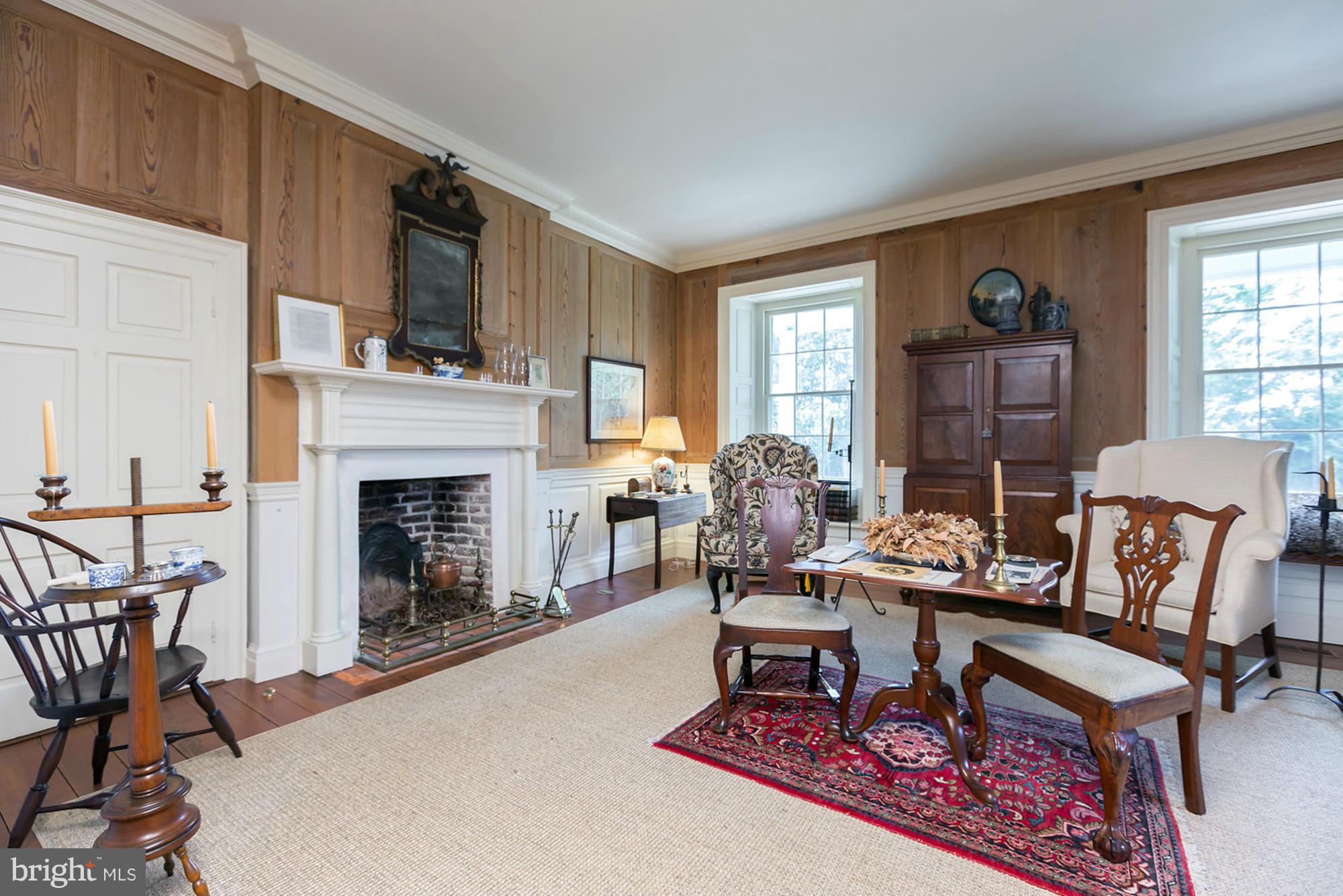 CROSS MANOR - Residential