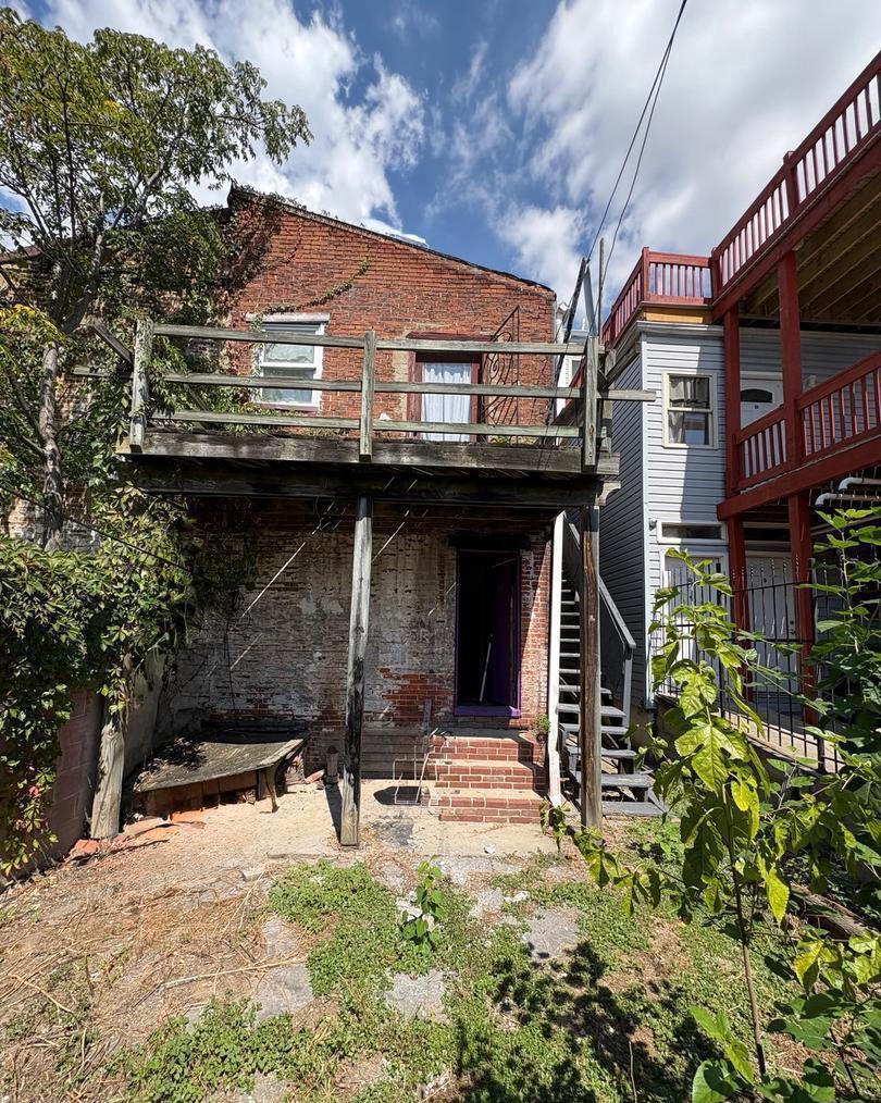 UNION SQUARE - Residential Income