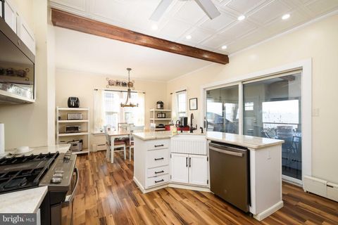 Tiny photo for 50 Delaware Avenue, PENNS GROVE, NJ 08069 (MLS # NJSA2017504)