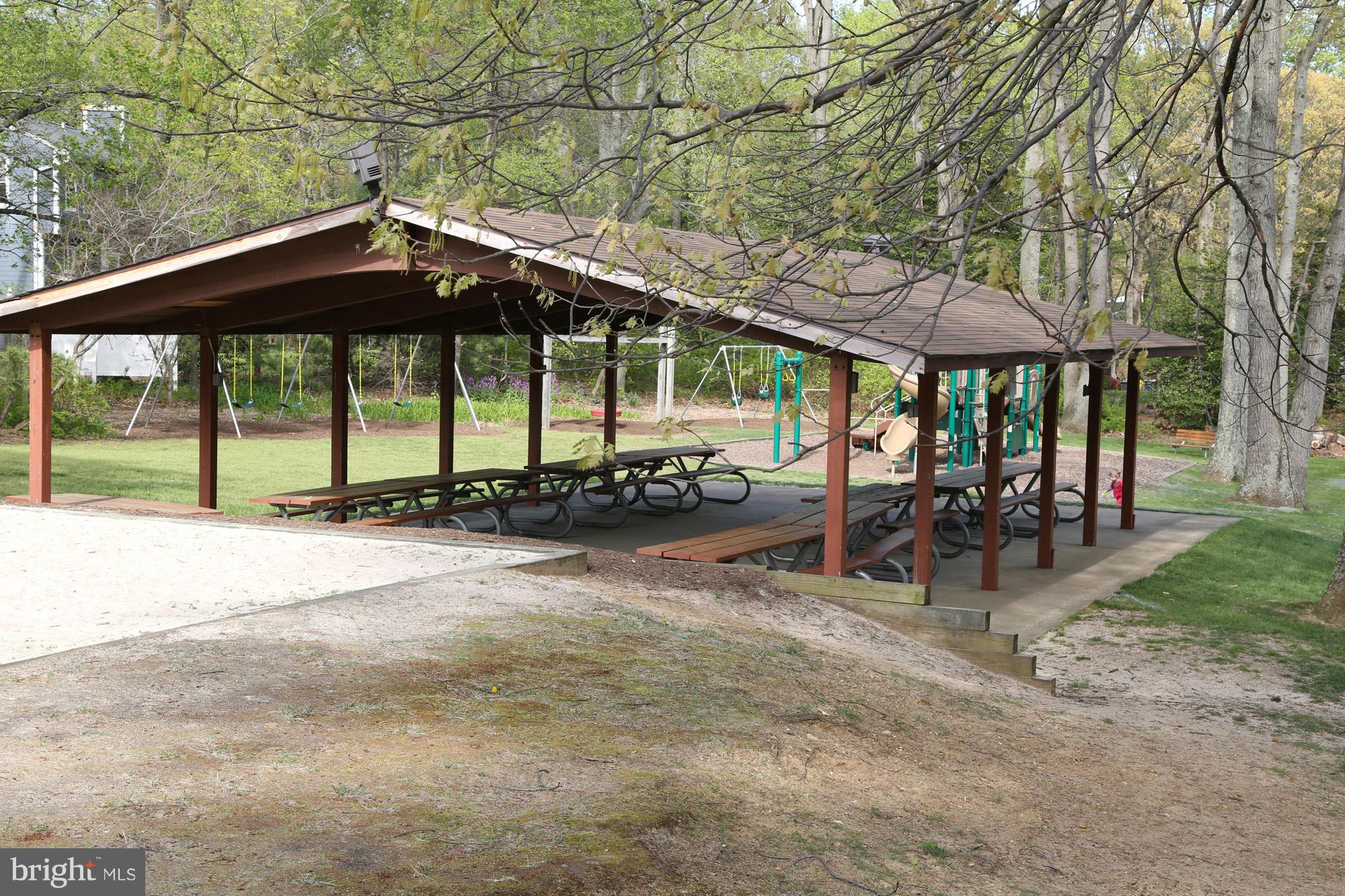 LAUREL VALLEY - Residential