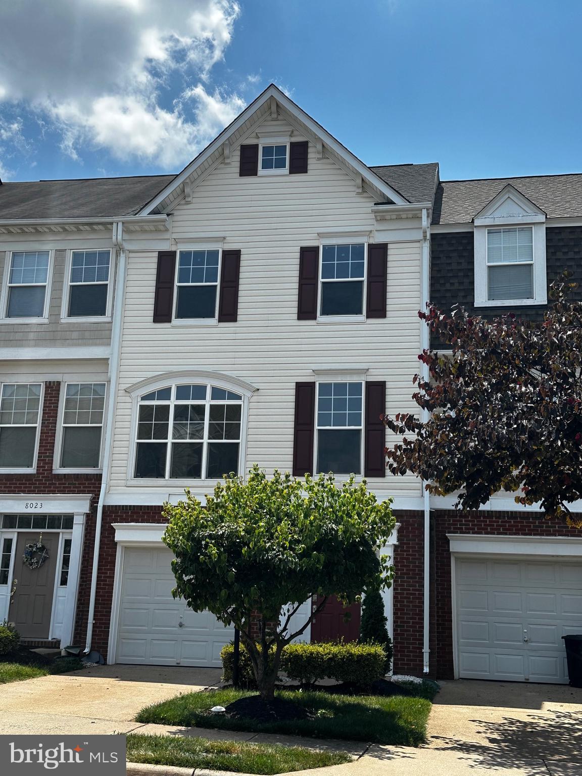 🏡 Fantastic Fully Upgraded 3-Level Townhouse for Rent – Blooms Mill, Manassas Park - MOVE IN READY!!
Welcome to this beautifully maintained and thoughtfully renovated townhouse in the sought-after Blooms Mill community! This spacious 3-level home has been fully upgraded between 2024–2025, offering modern comfort and peace of mind. Recent improvements include:
✨ Brand-new bathrooms w/bluetooth exhaust fan. Enjoy listen music while taking a hot shower
🏠 New roof
❄️ New AC unit & 🔥 new heater
🎨 Fresh interior paint throughout
🌞 Stunning new deck Trex 17" sqft with solar lights – perfect for relaxing or entertaining
Pride of ownership is evident throughout this home, making it a standout rental opportunity.
📅 Showings: Please schedule via ShowingTime.
🔐 Access: Property is available via Sentrilock at the front door.
📋 Application Requirements:
Valid photo ID for all occupants aged 18 and over
Last 2 pay stubs and most recent W-2 or 1099
Monthly gross income must be at least 3x the rent (only 2 incomes considered)
All adults (18+) must apply individually
Credit locks/freezes must be removed prior to applying to avoid additional fees
Don't miss your chance to live in this upgraded gem—schedule your tour today!