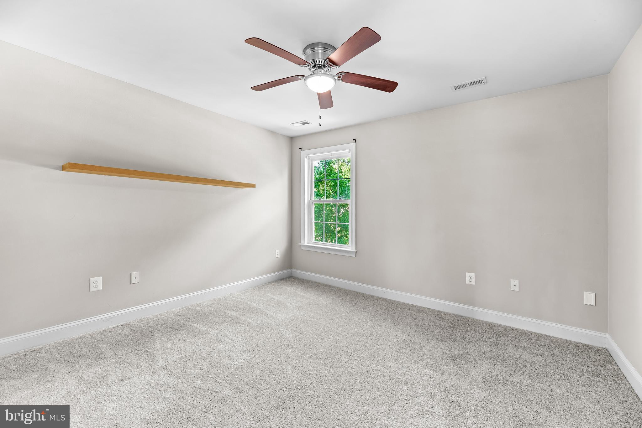 QUEENSBERRY - Residential