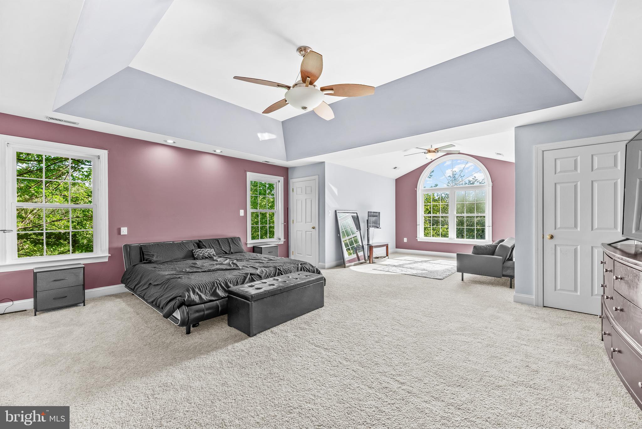 QUEENSBERRY - Residential