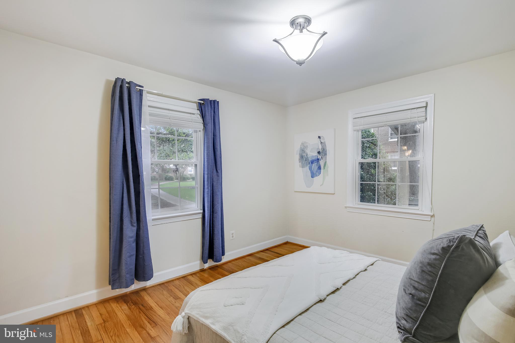 FAYETTE COURT - Residential