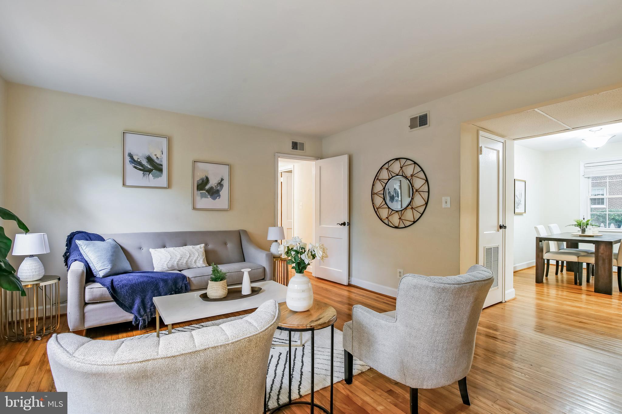 FAYETTE COURT - Residential