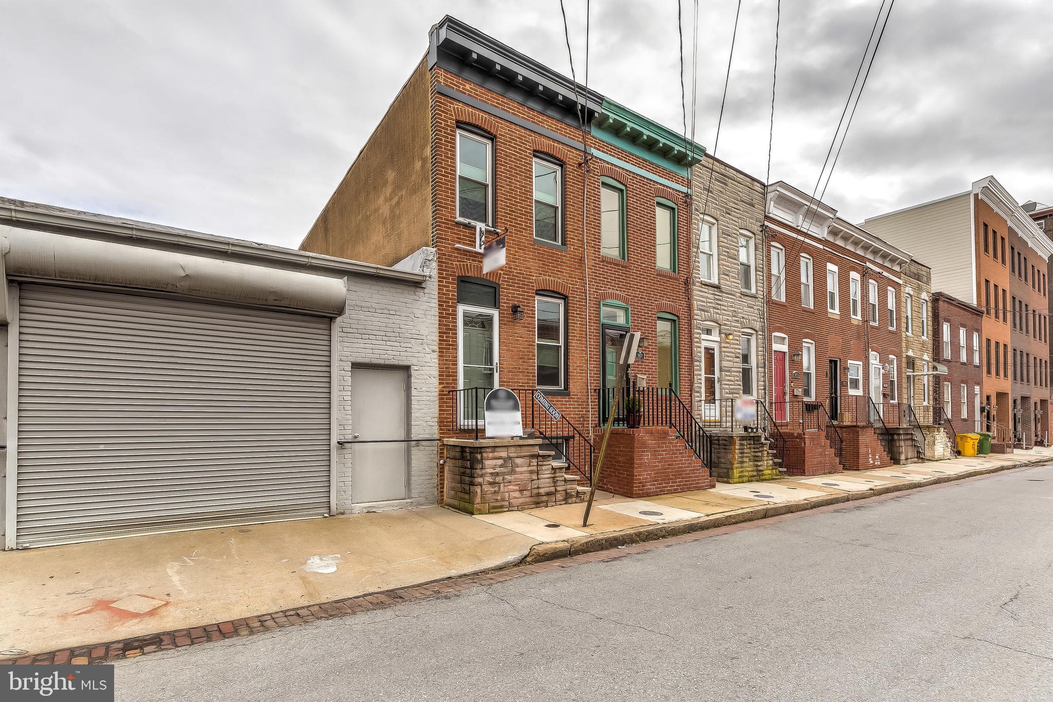 LOCUST POINT - Residential