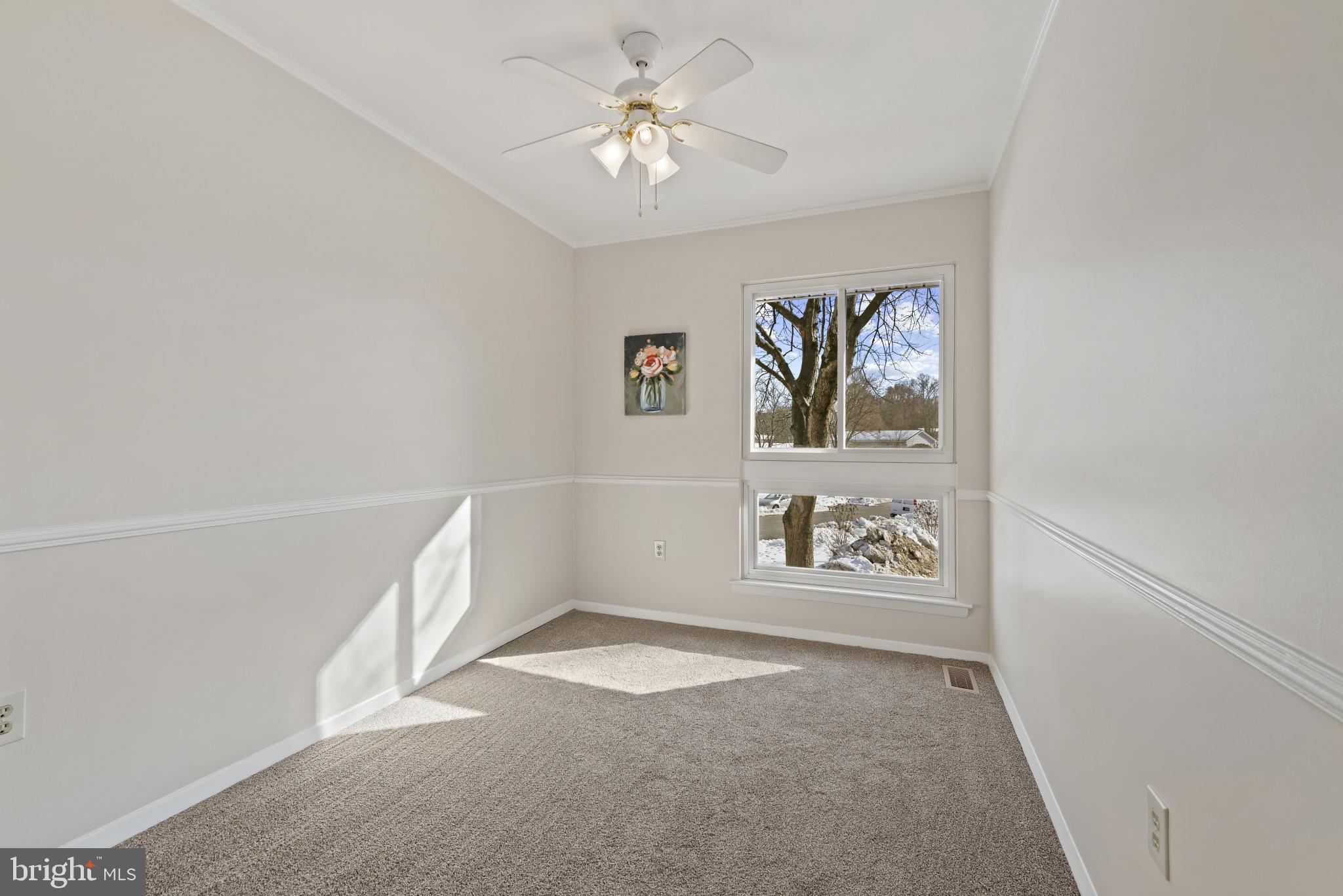 CROFTON MEADOWS - Residential