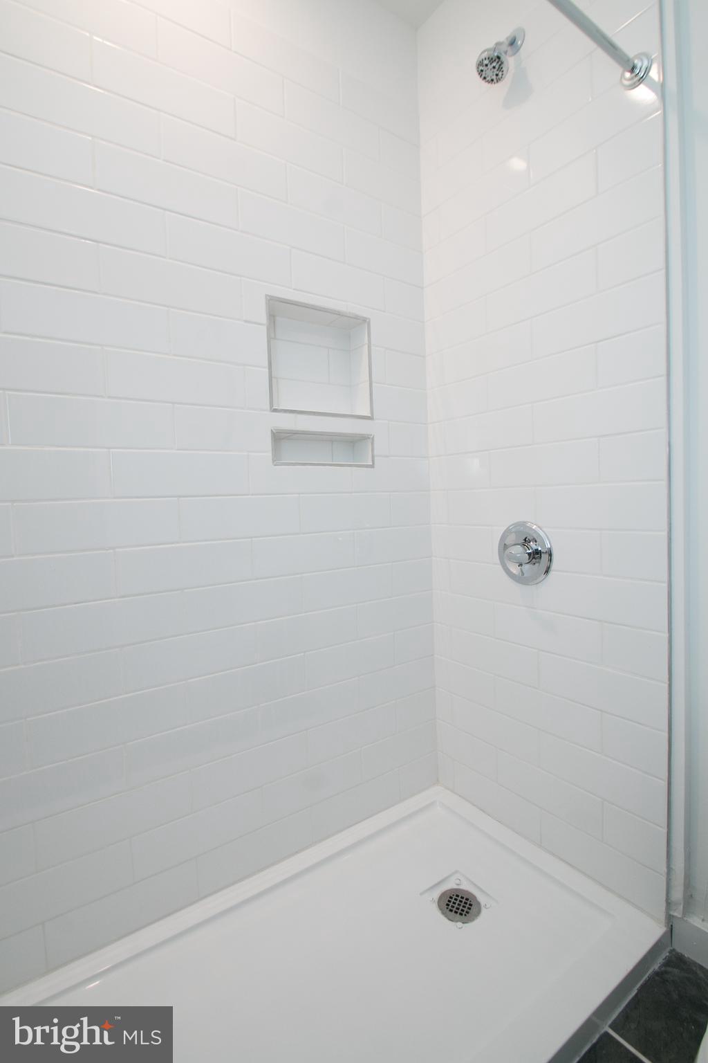 COBBS CREEK - Residential Lease