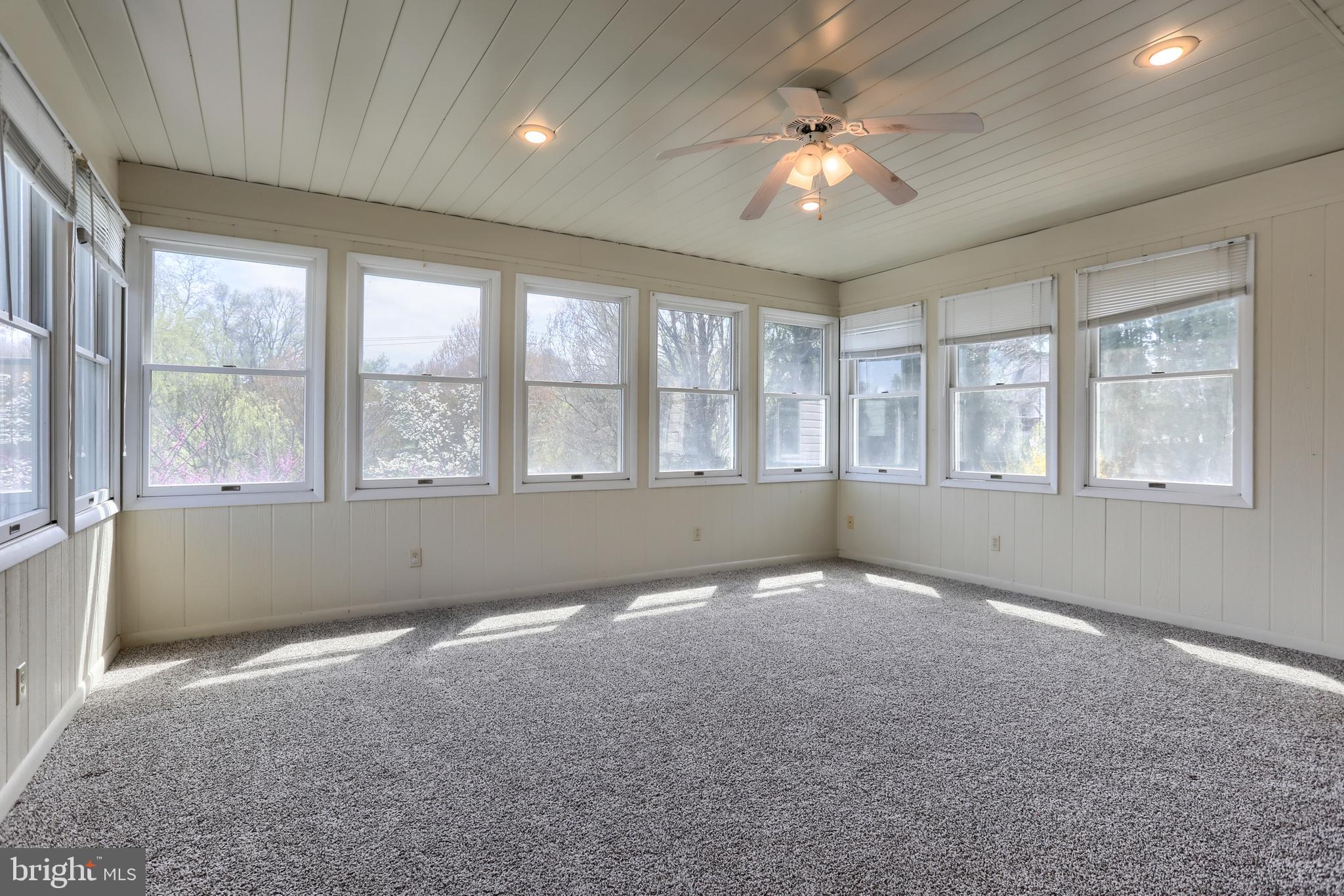 SUNNY HILL FARMS - Residential