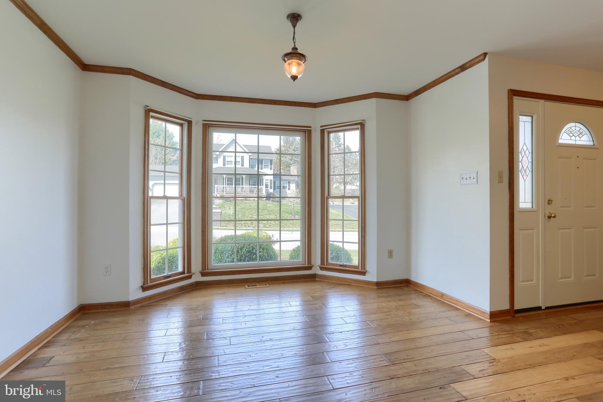 SUNNY HILL FARMS - Residential