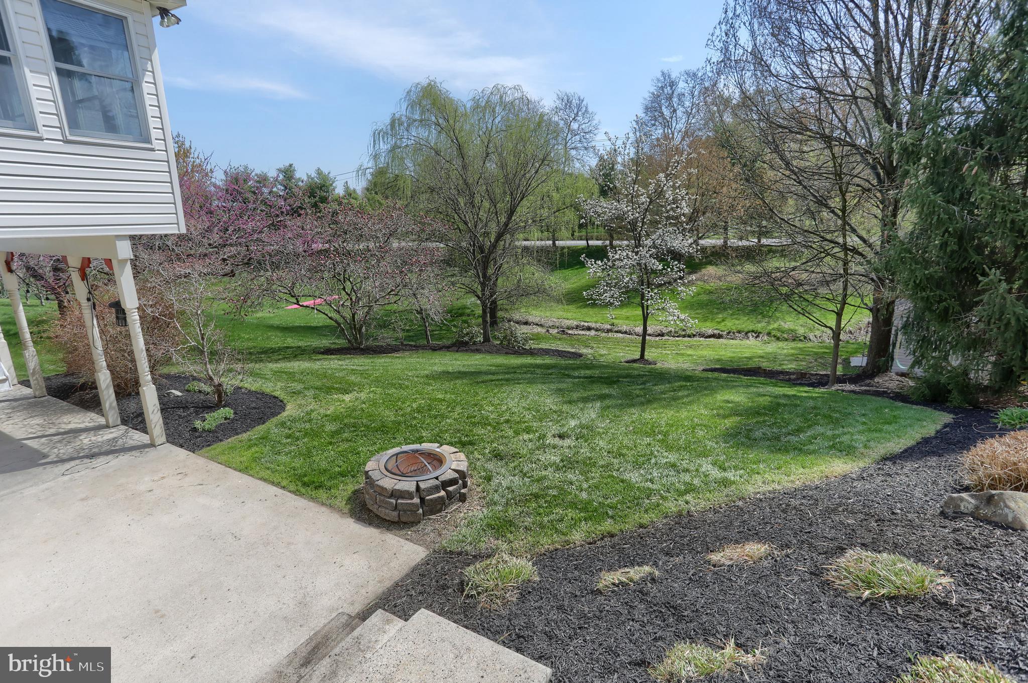 SUNNY HILL FARMS - Residential