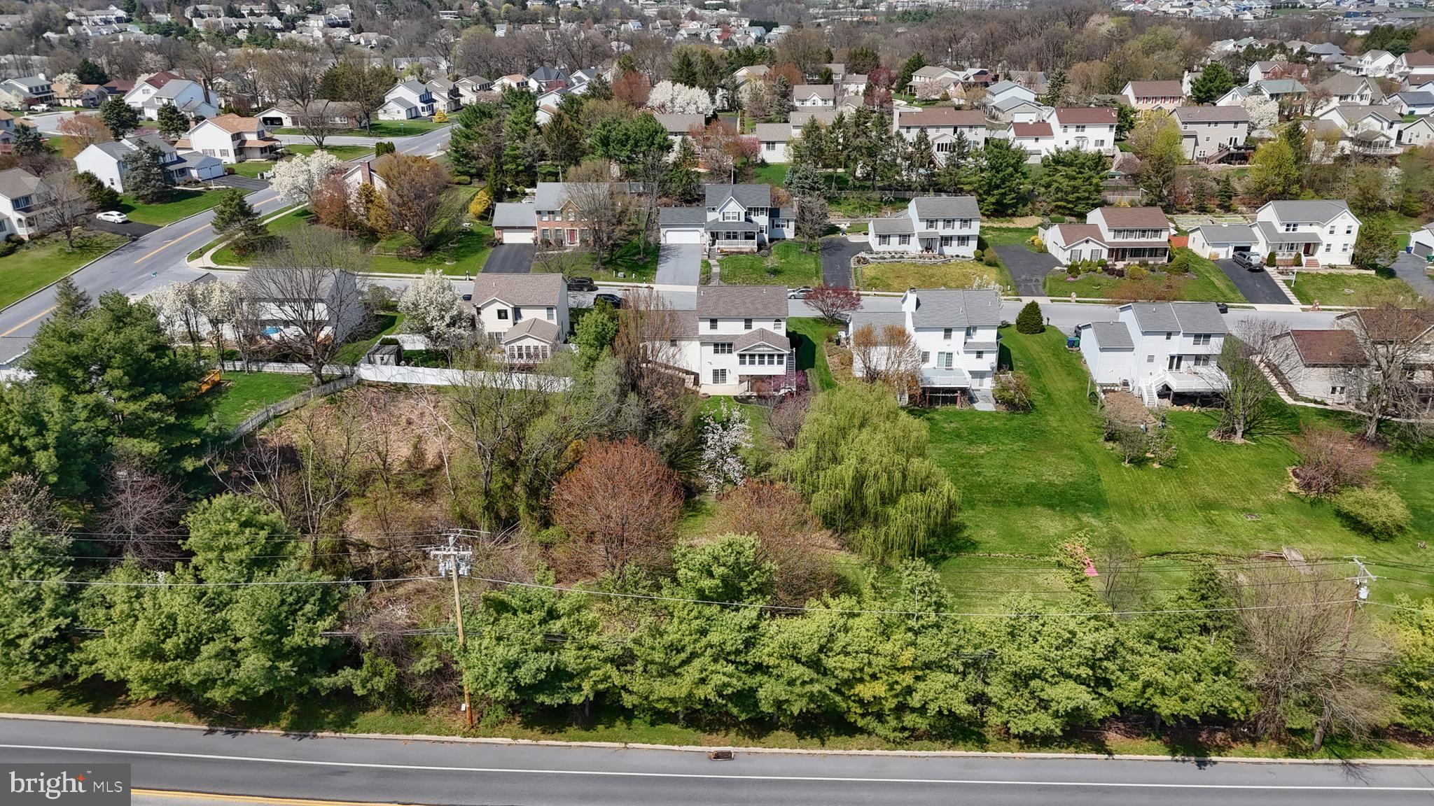 SUNNY HILL FARMS - Residential