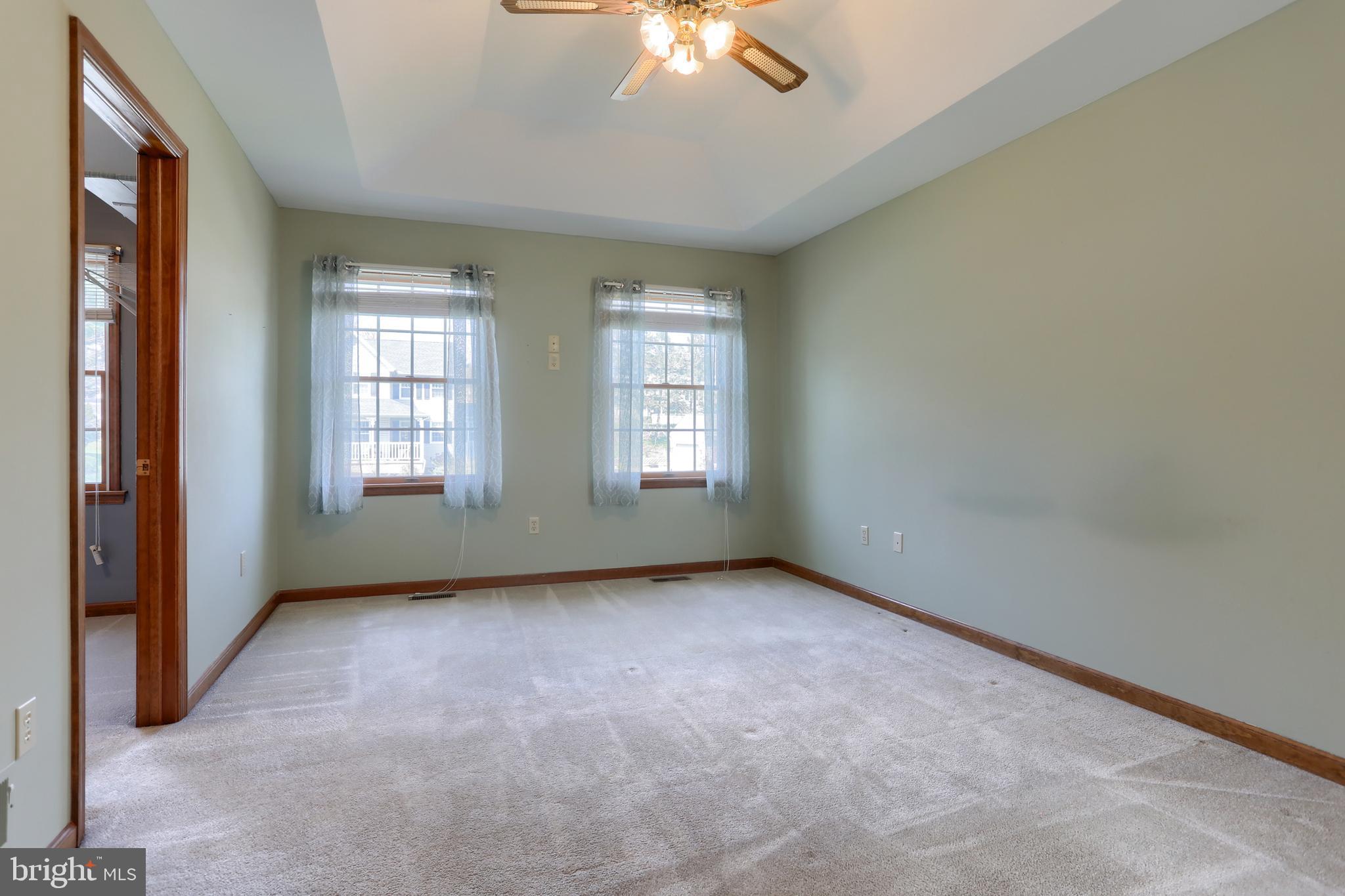 SUNNY HILL FARMS - Residential