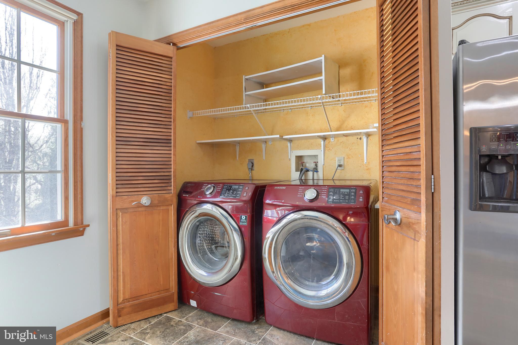 SUNNY HILL FARMS - Residential