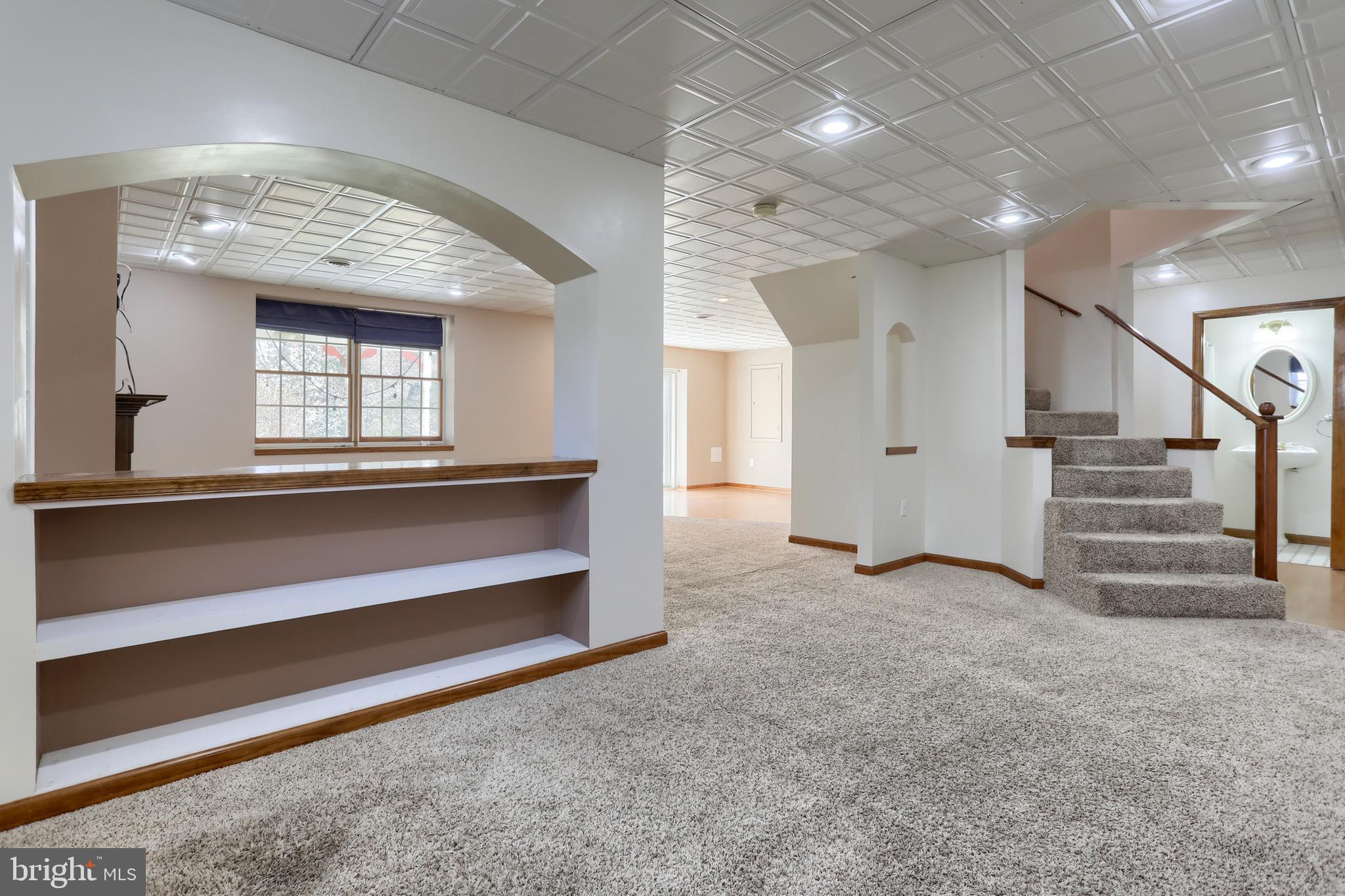 SUNNY HILL FARMS - Residential