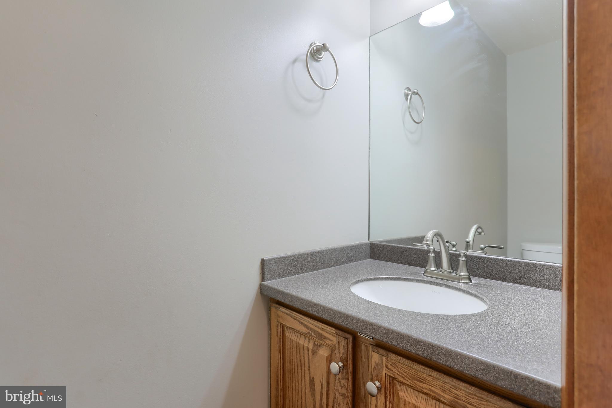 SUNNY HILL FARMS - Residential