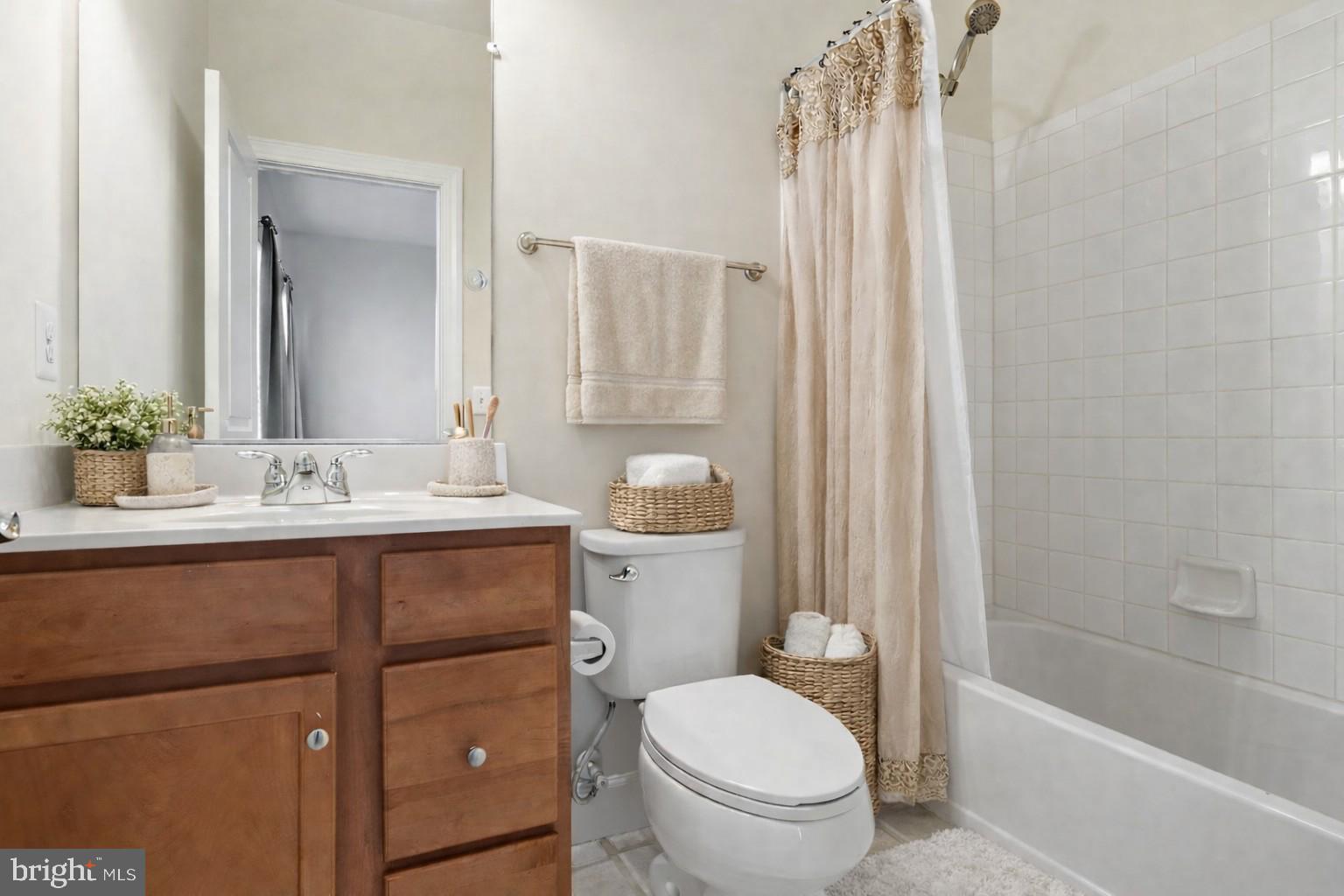 CARDINAL GROVE/EAGLES PT - Residential