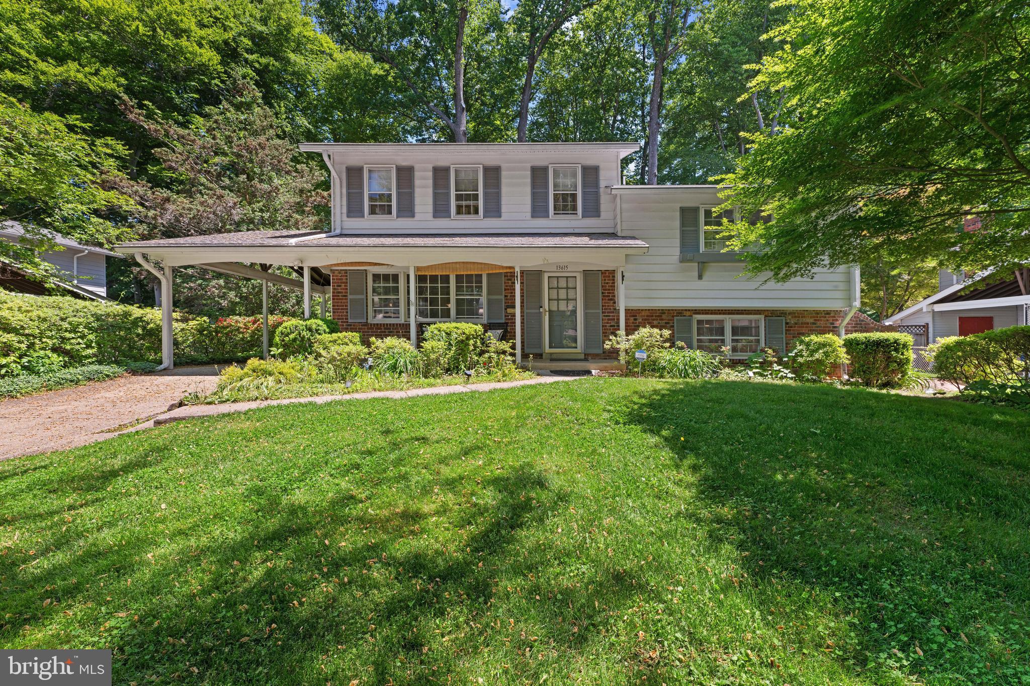 ROCK CREEK MANOR - Residential