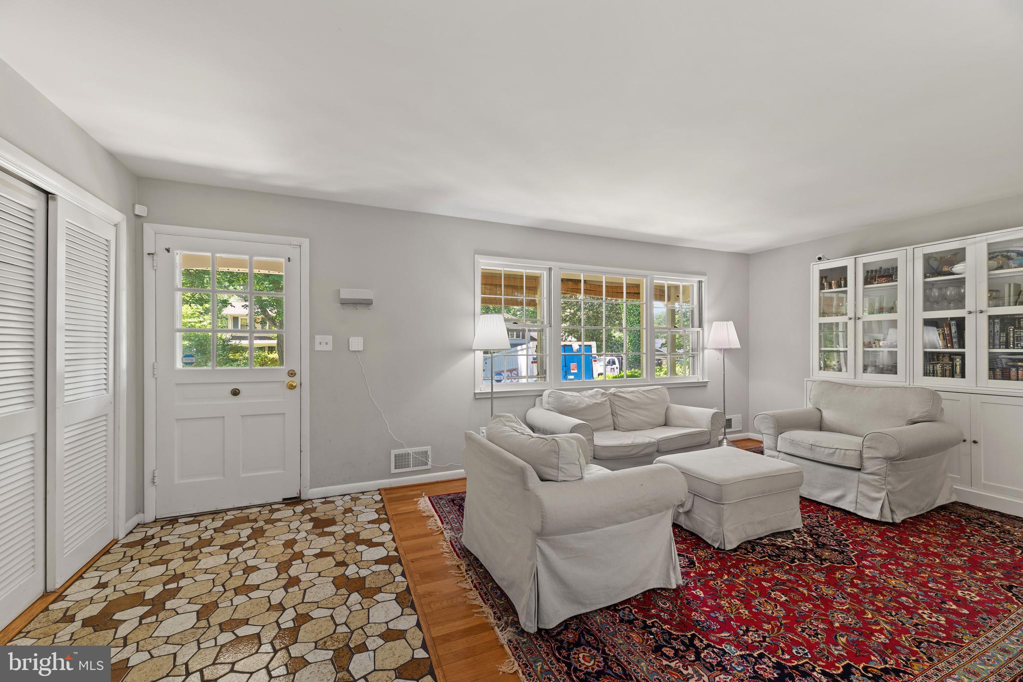 ROCK CREEK MANOR - Residential