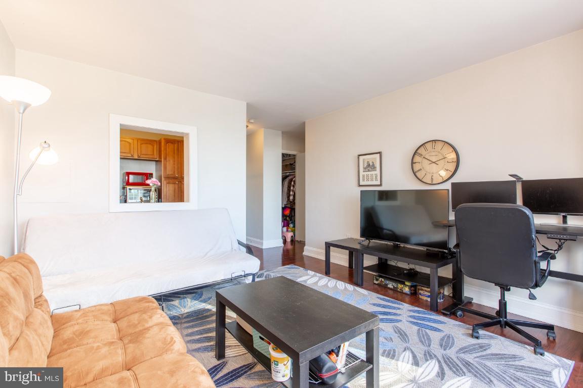 RIVER PLACE - Residential