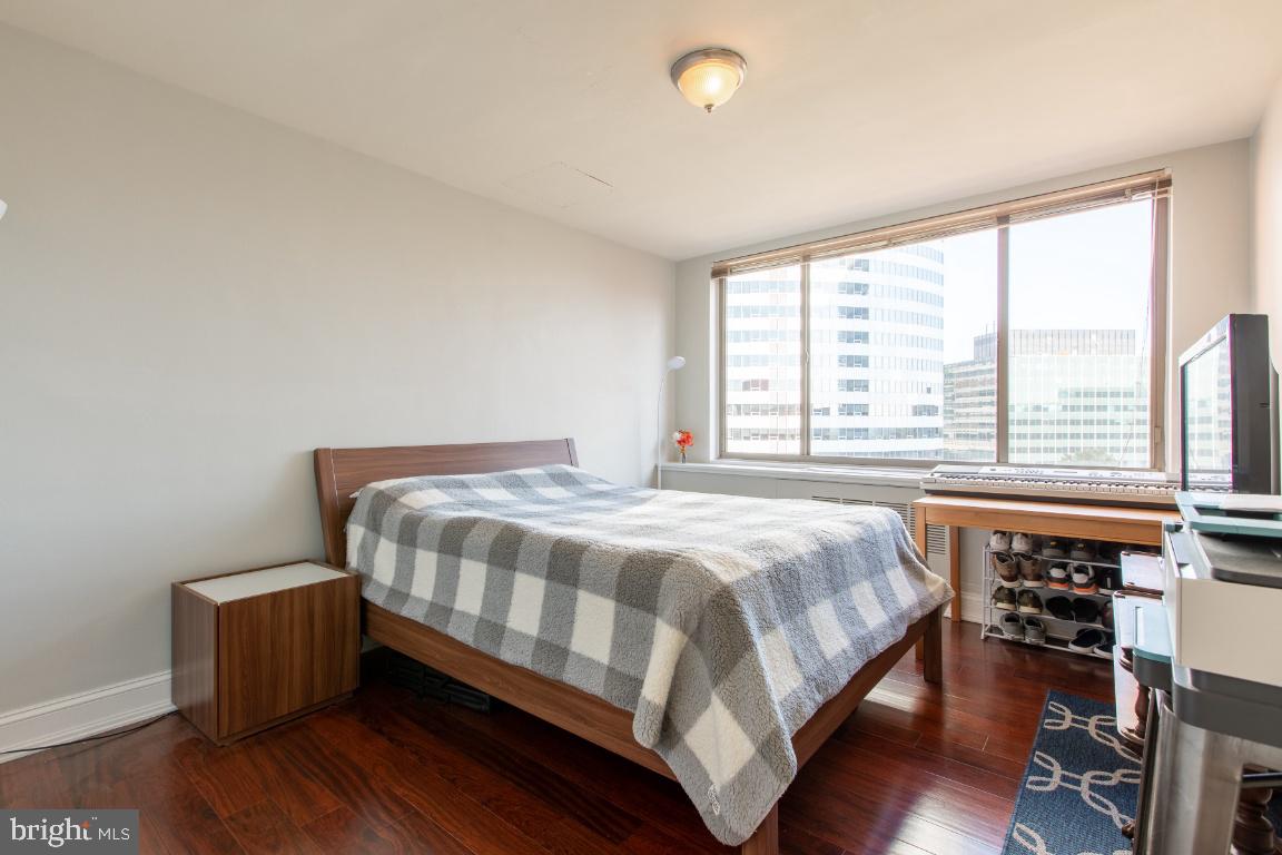RIVER PLACE - Residential