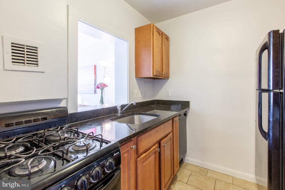 RIVER PLACE - Residential