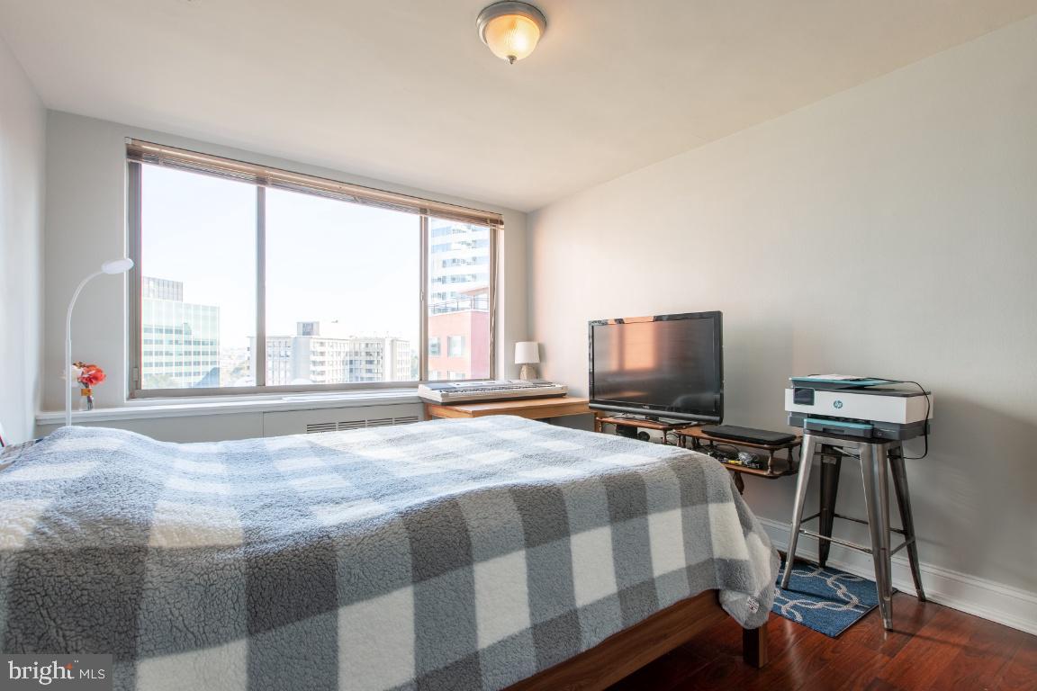 RIVER PLACE - Residential
