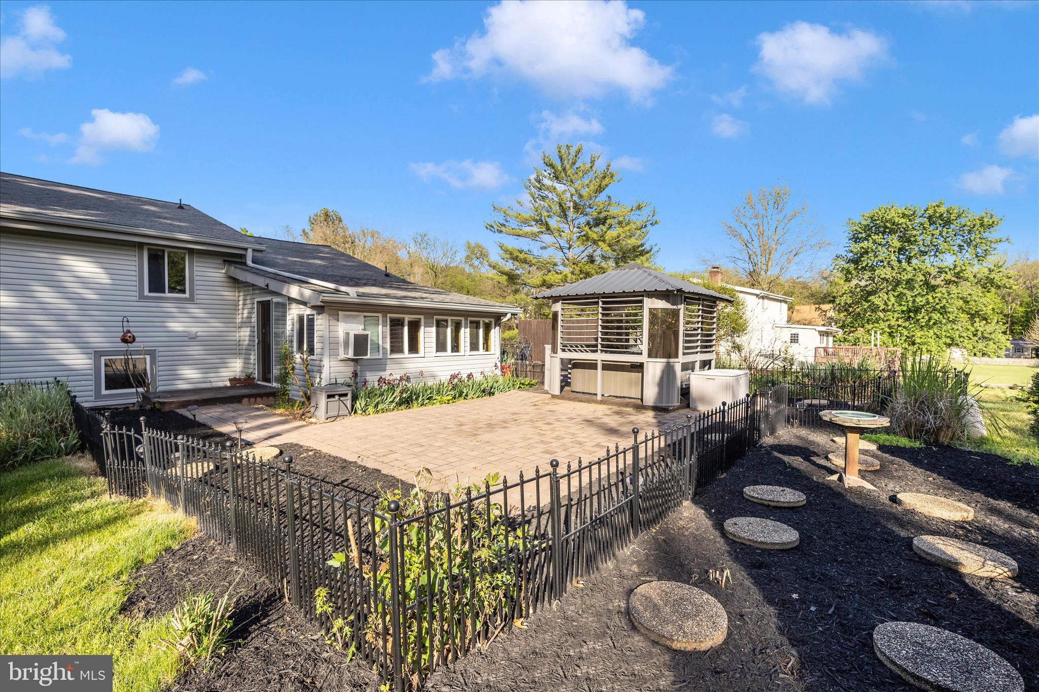 ROBINWOOD - Residential