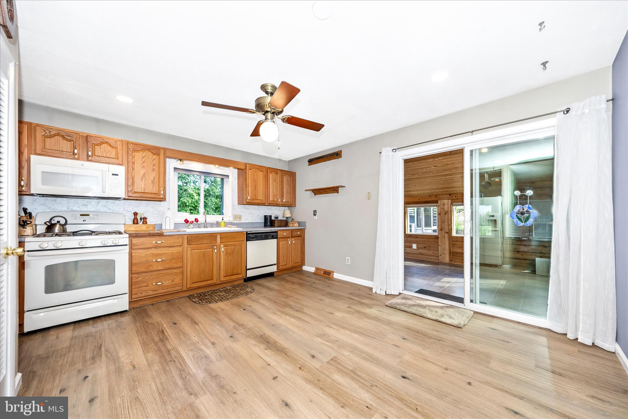 ROBINWOOD - Residential