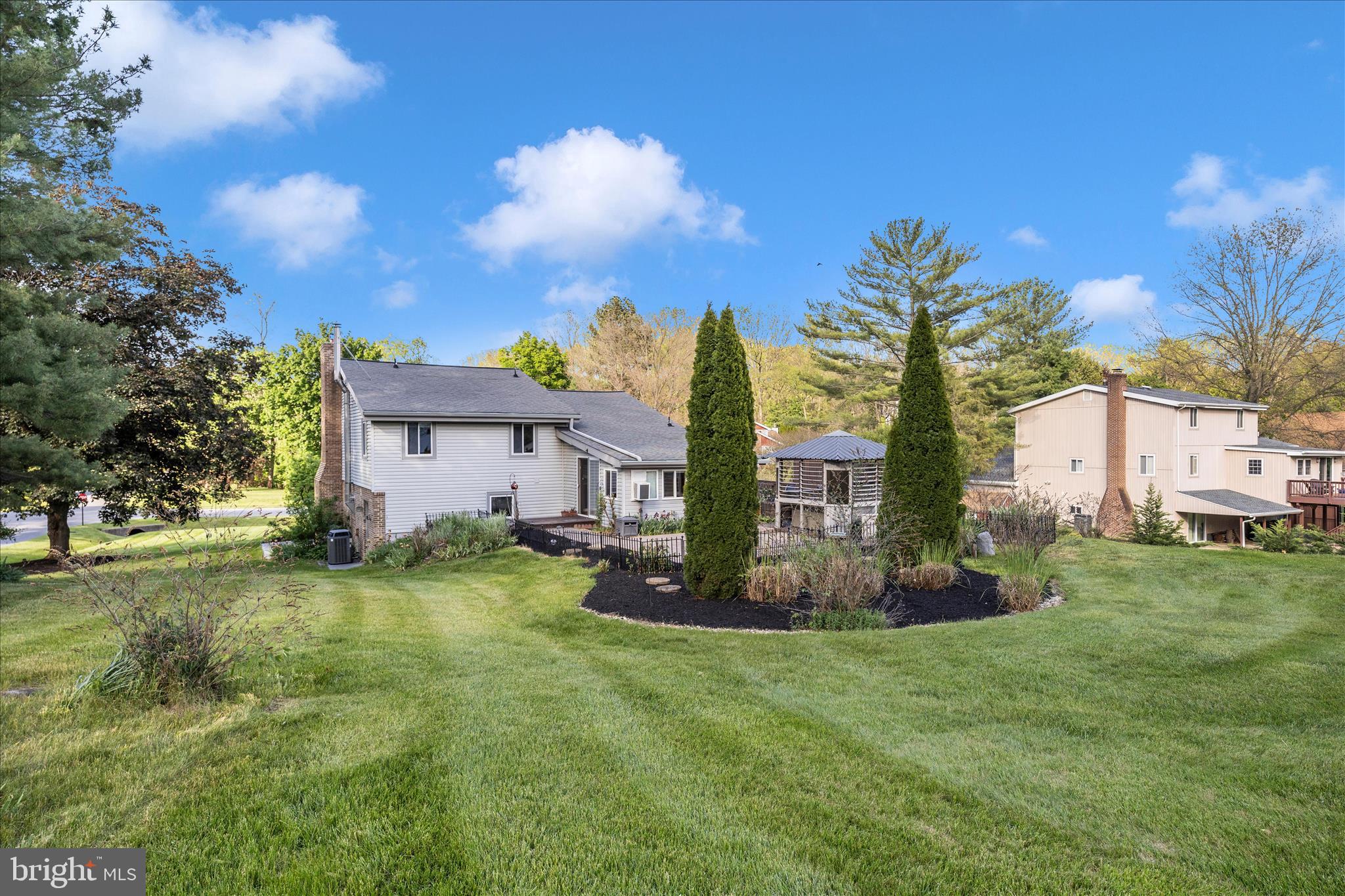 ROBINWOOD - Residential