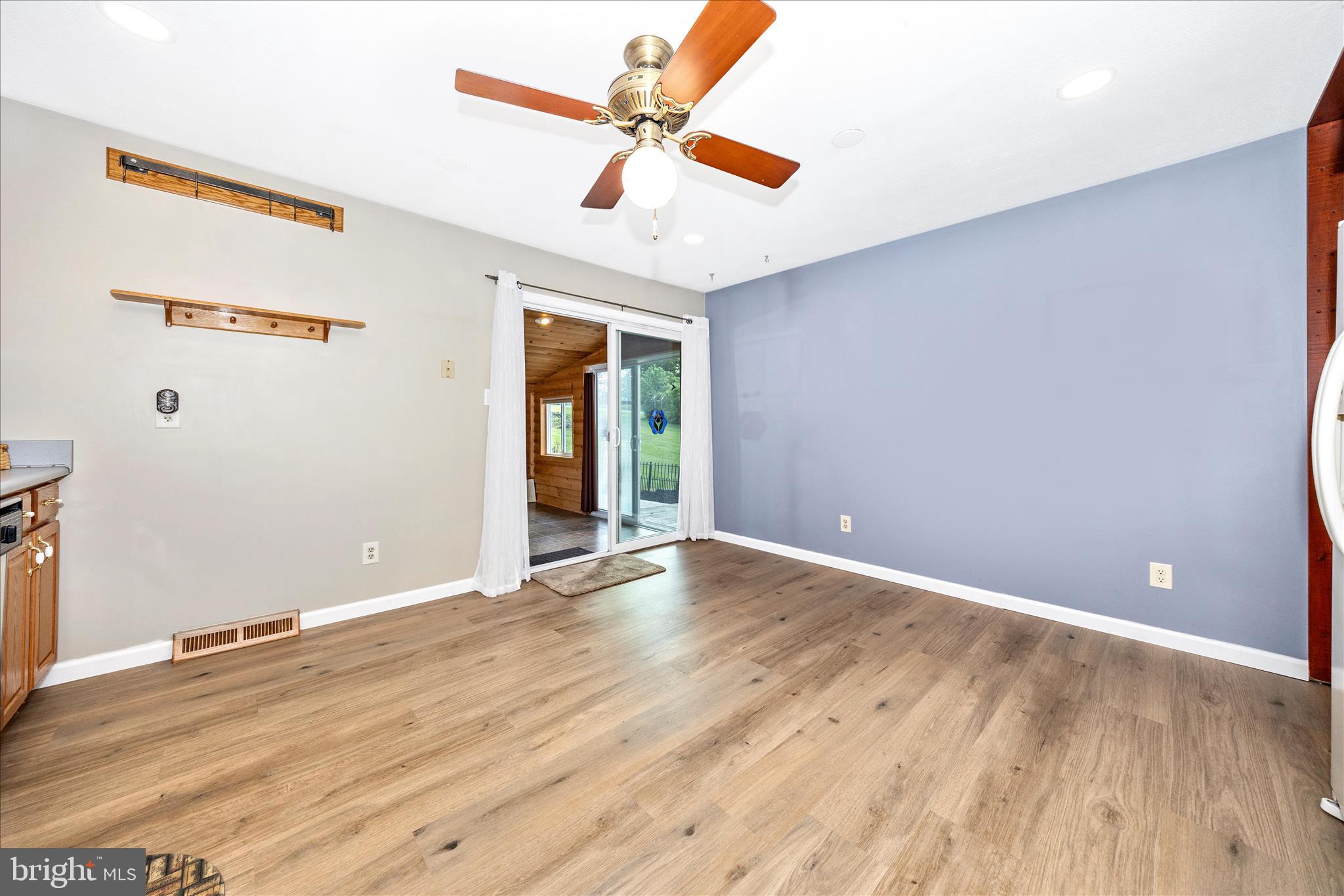ROBINWOOD - Residential