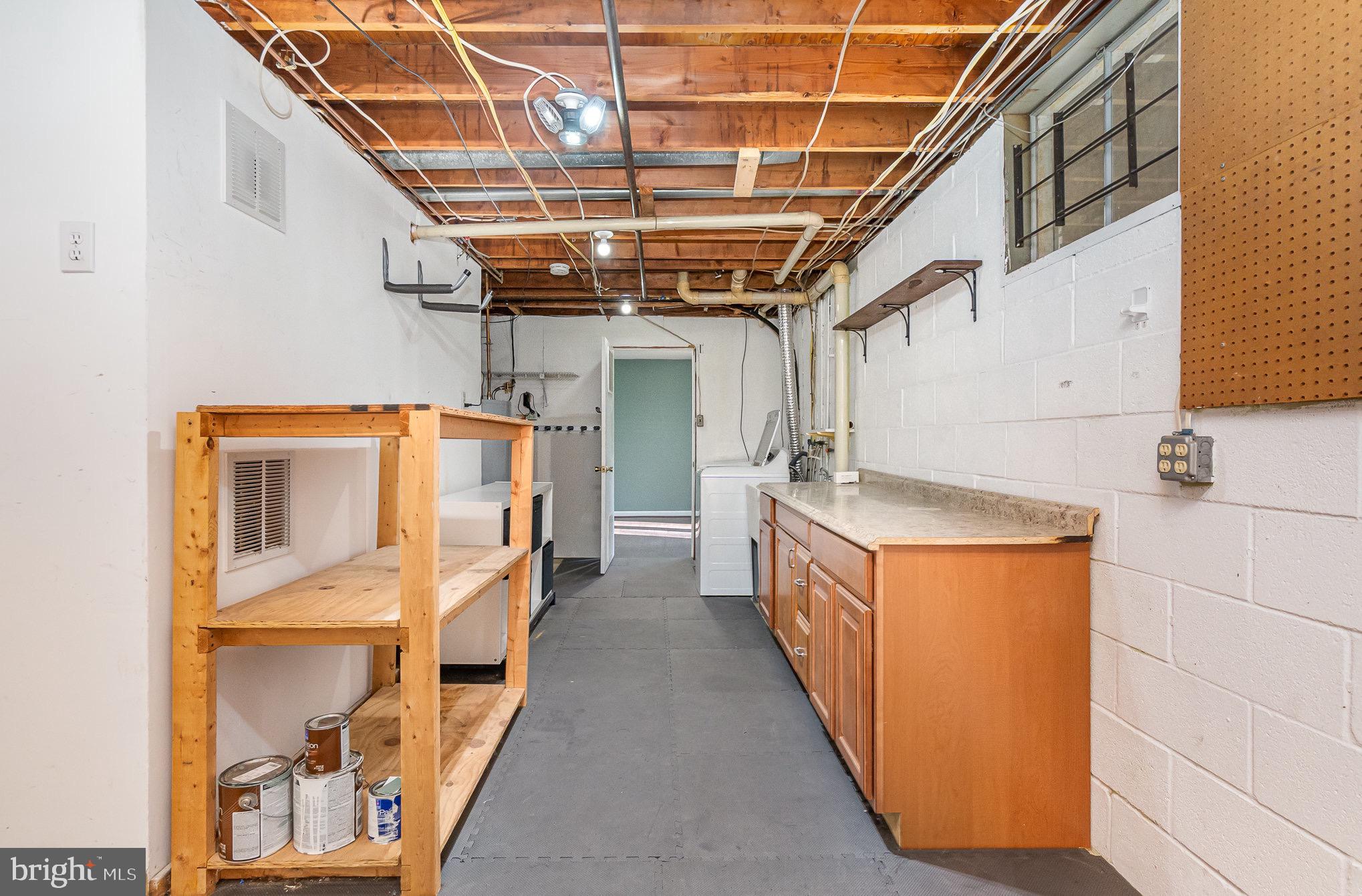 BRIGHT OAKS - Residential