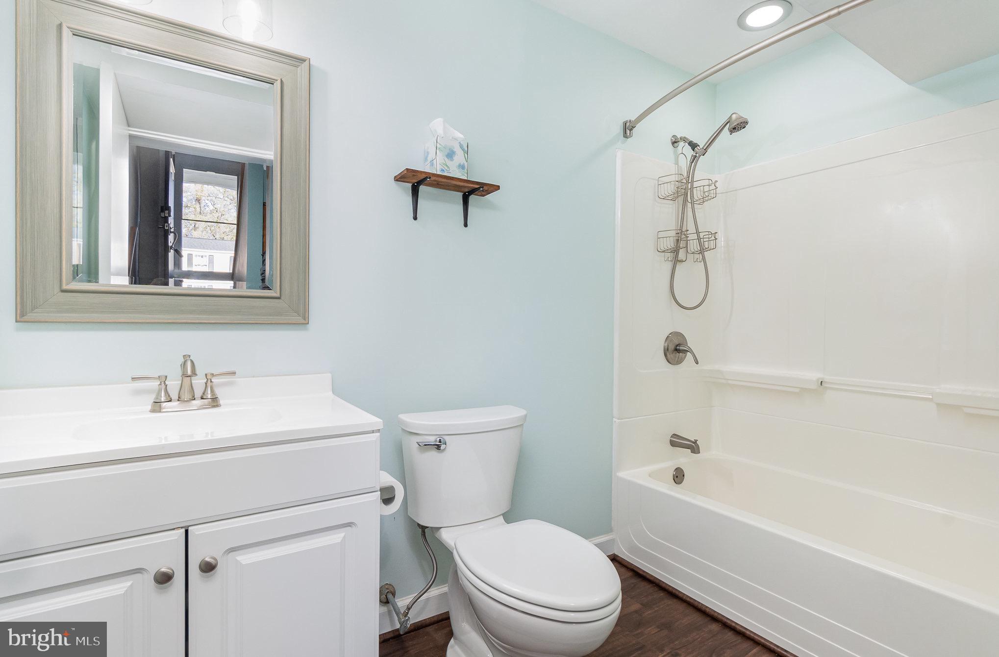 BRIGHT OAKS - Residential