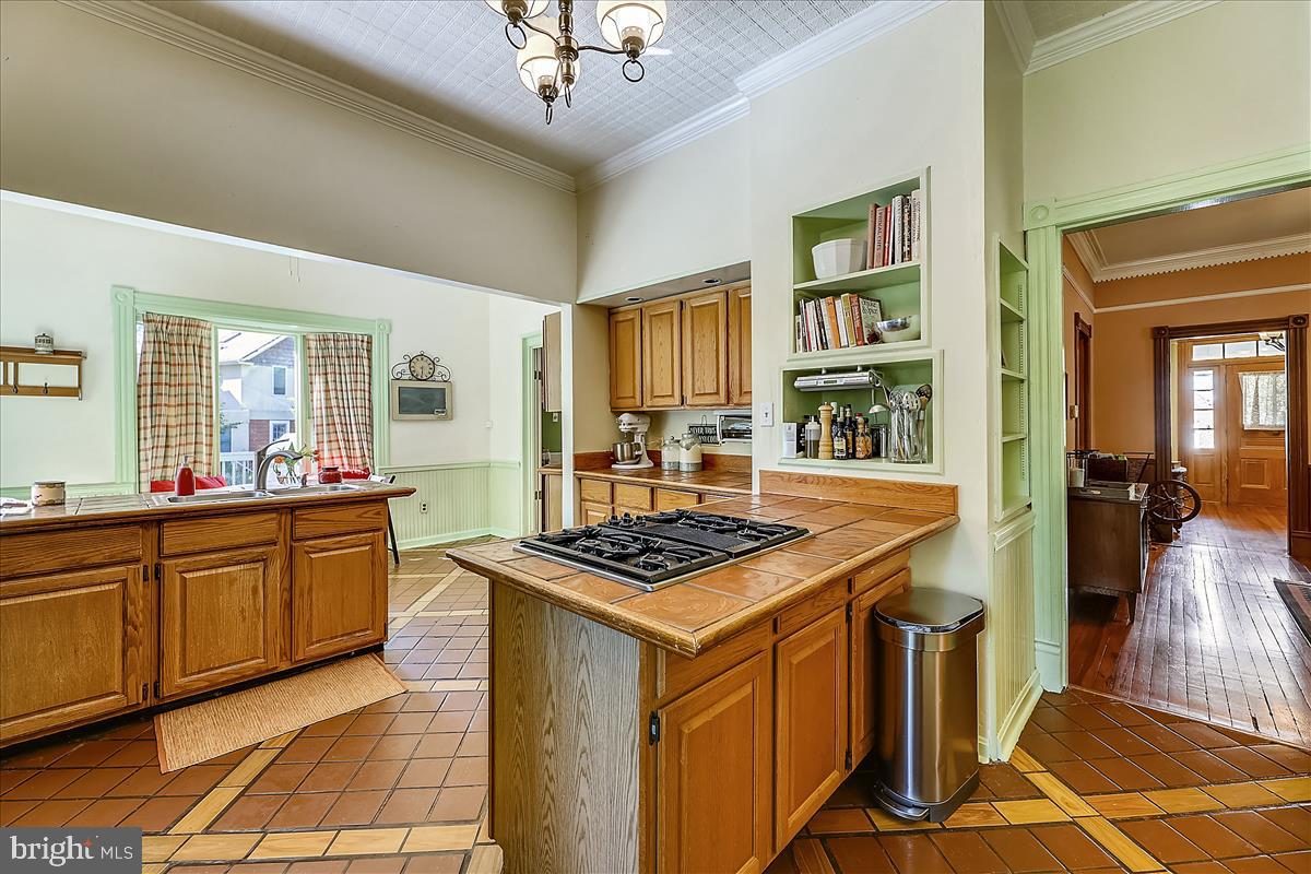 DUNN LORING - Residential