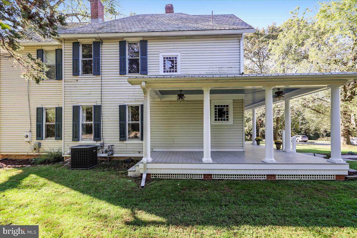 DUNN LORING - Residential