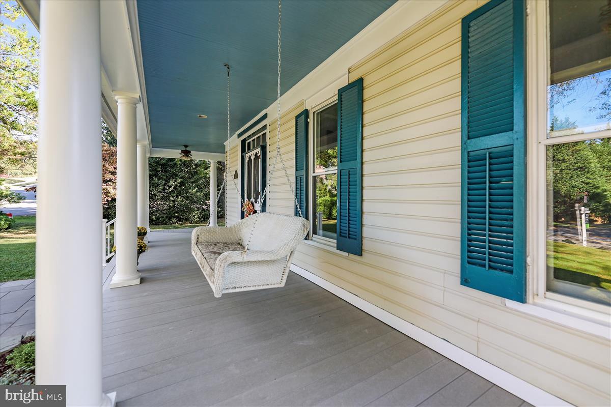 DUNN LORING - Residential