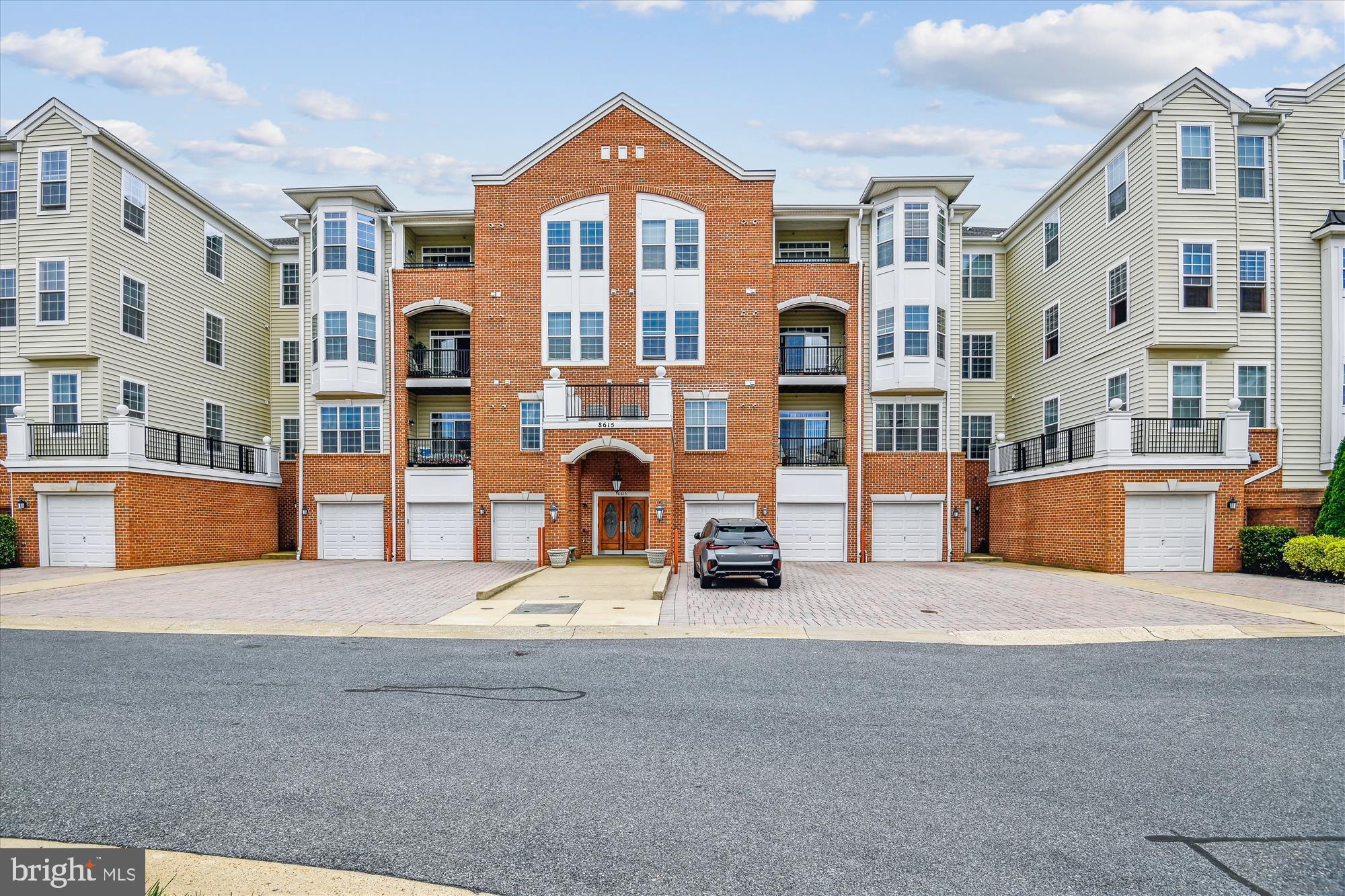CEDAR RIDGE - Residential