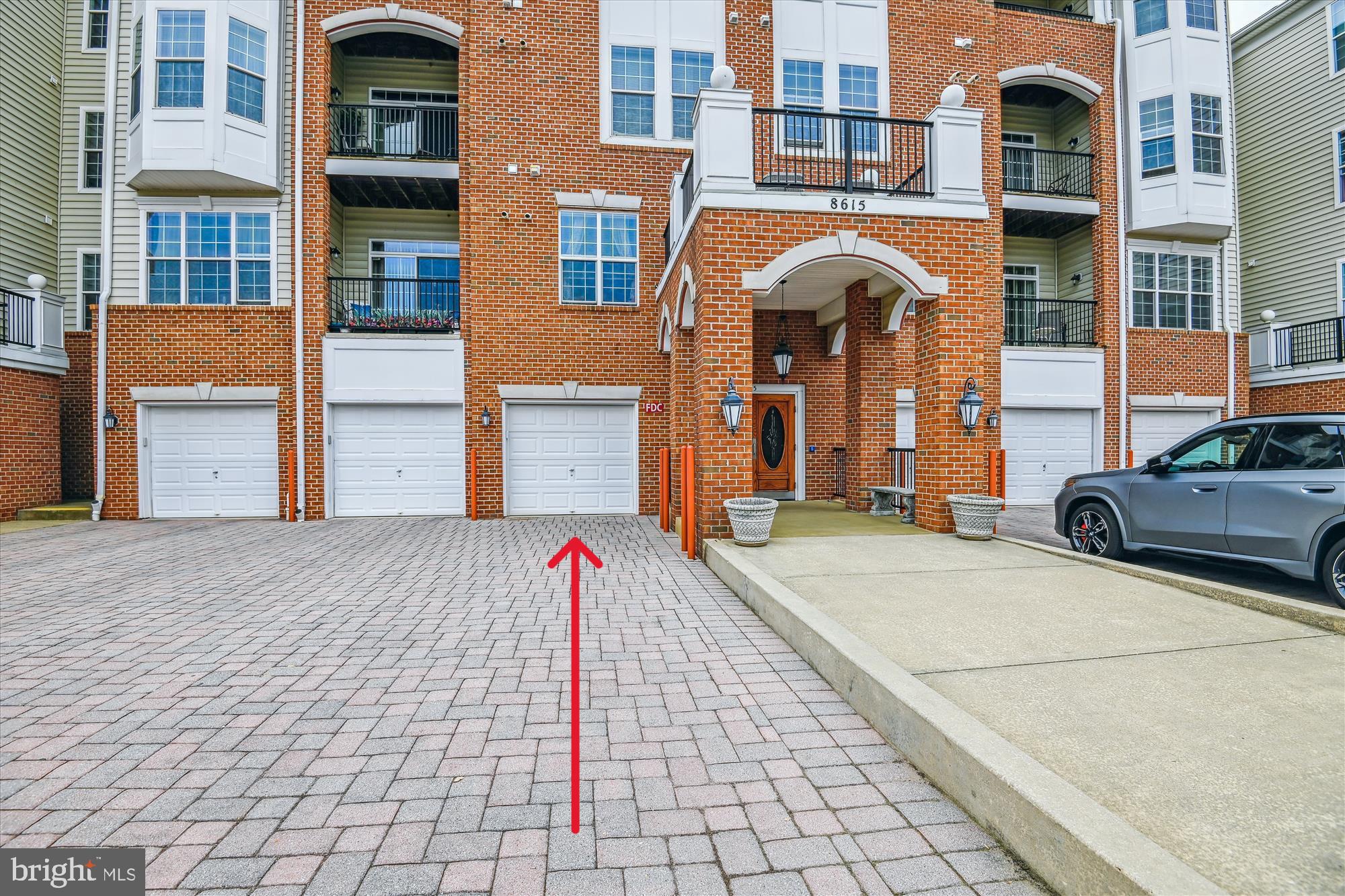 8615 WANDERING FOX TRAIL 404