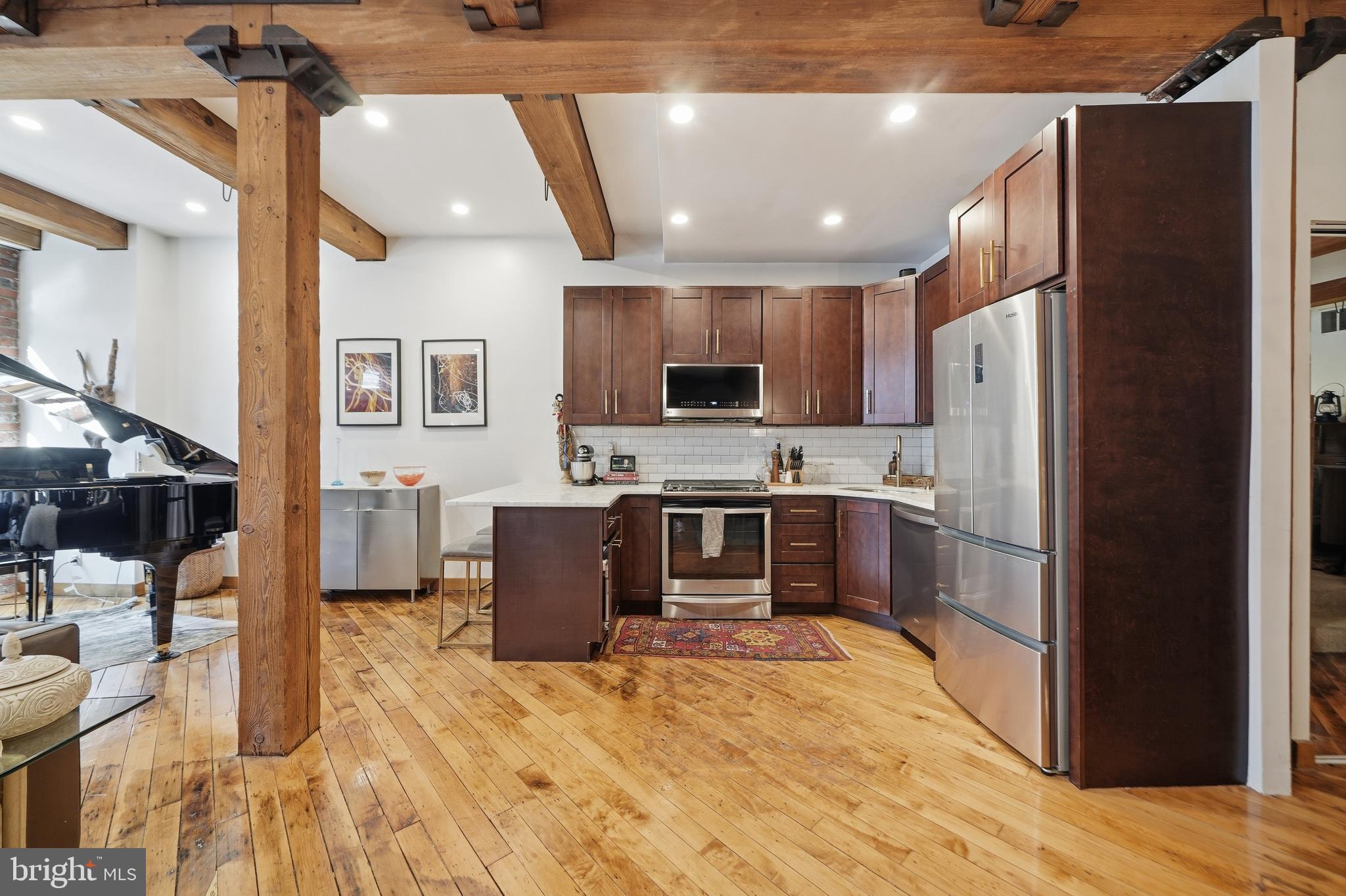 OLD CITY - Residential