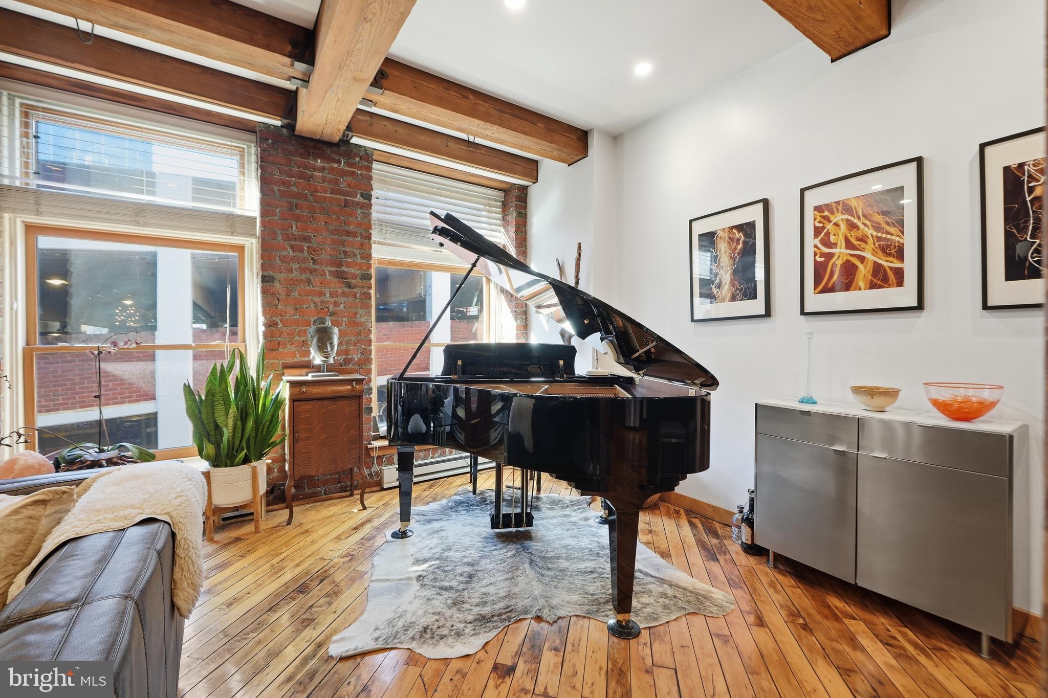 OLD CITY - Residential