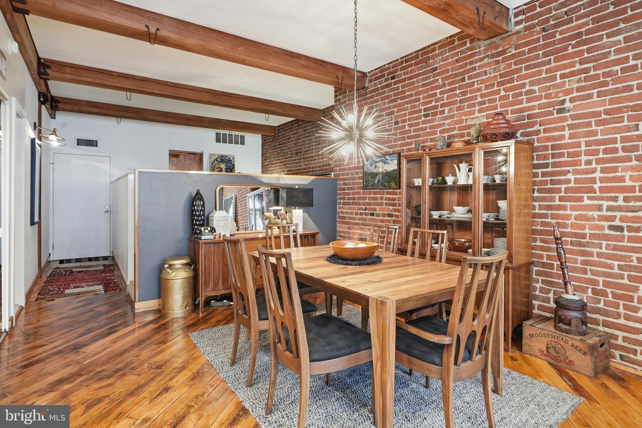 122 CHESTNUT STREET 24 402