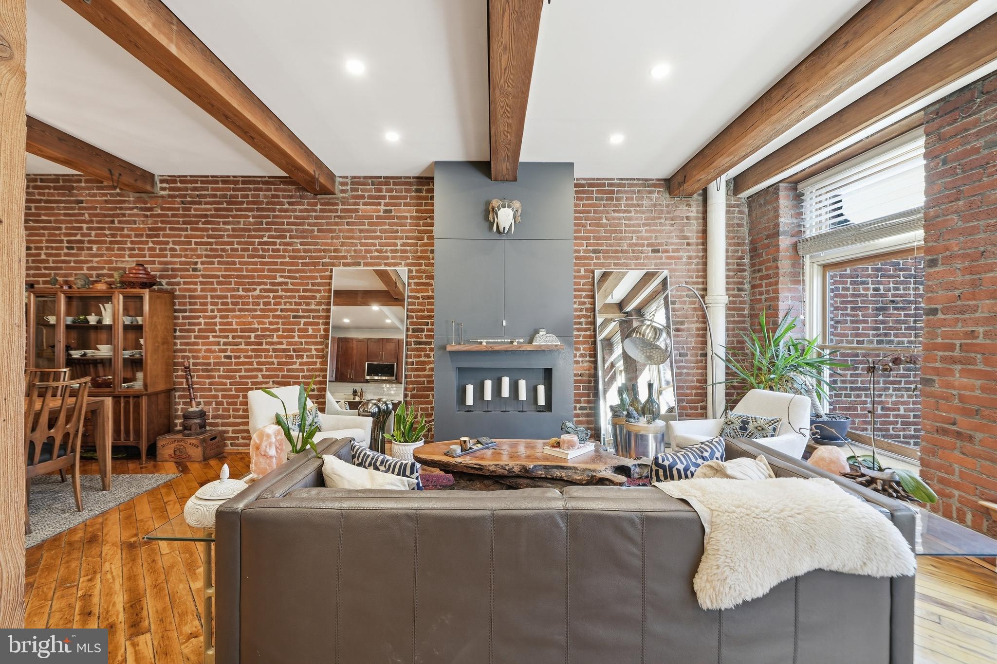 OLD CITY - Residential