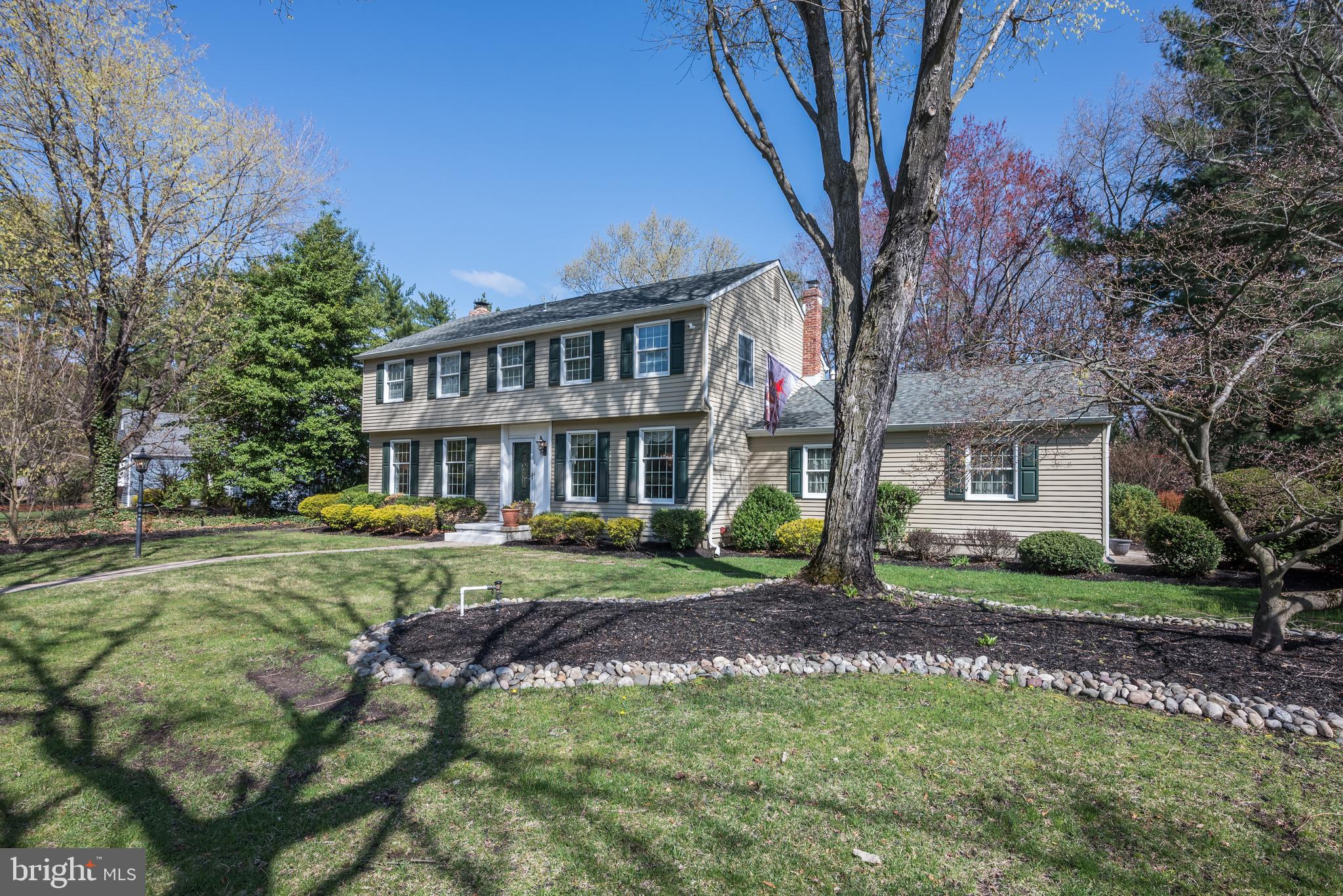 319 TAVISTOCK DRIVE