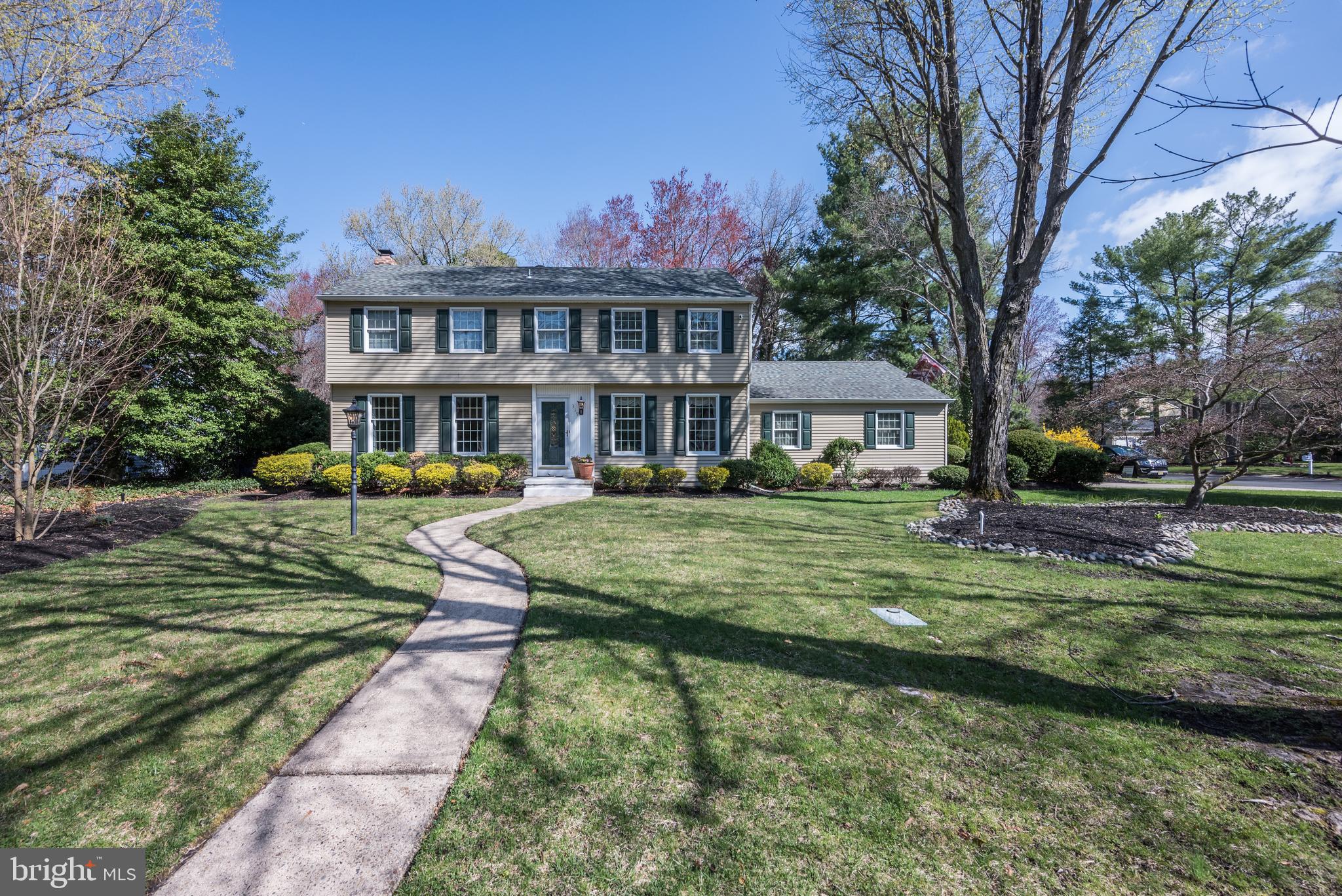 319 TAVISTOCK DRIVE