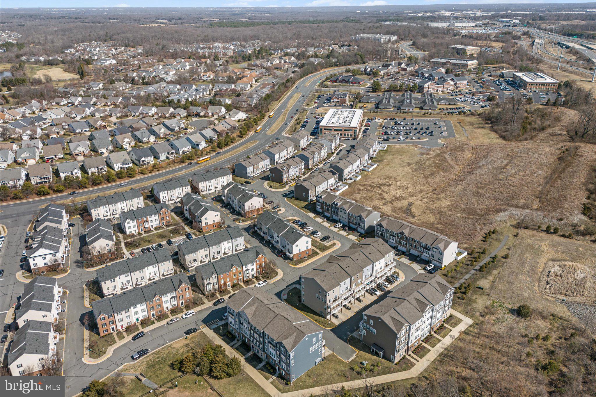 HEATHCOTE COMMONS - Residential