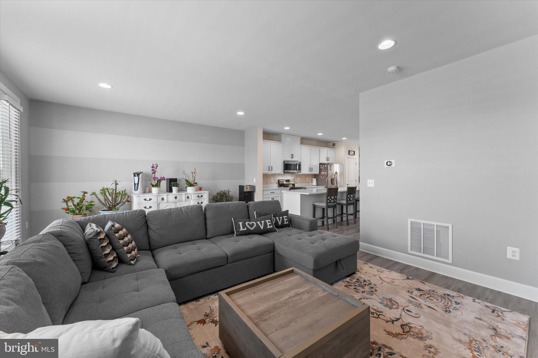 HEATHCOTE COMMONS - Residential